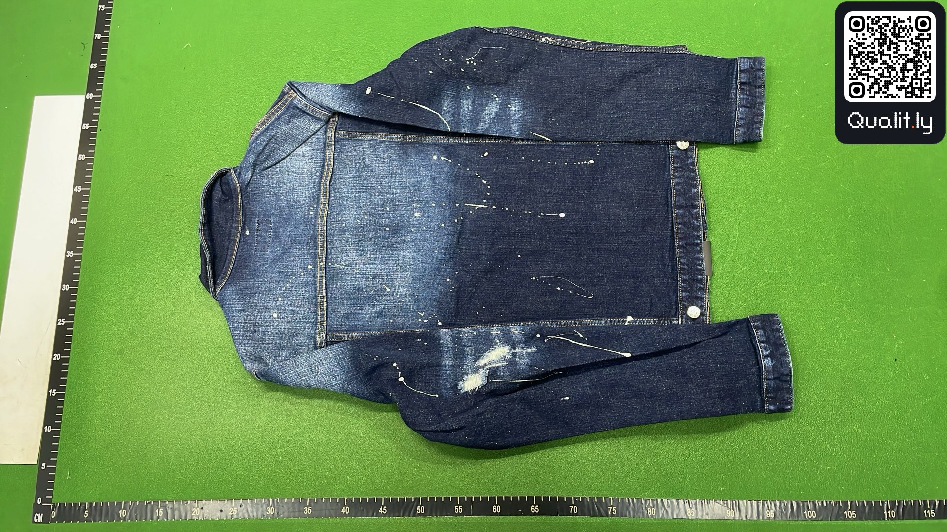 Jacket QC photo 3 of 12