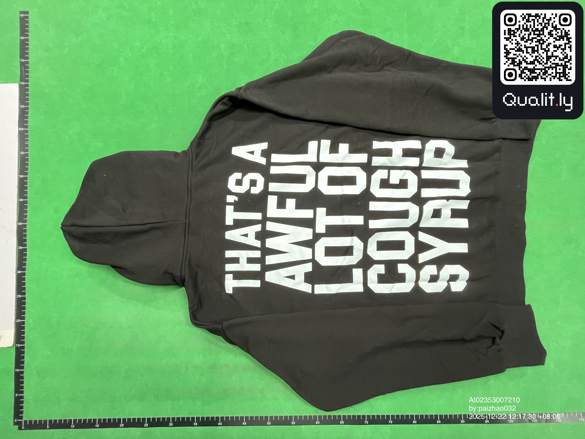 Hoodie QC photo 2 of 4