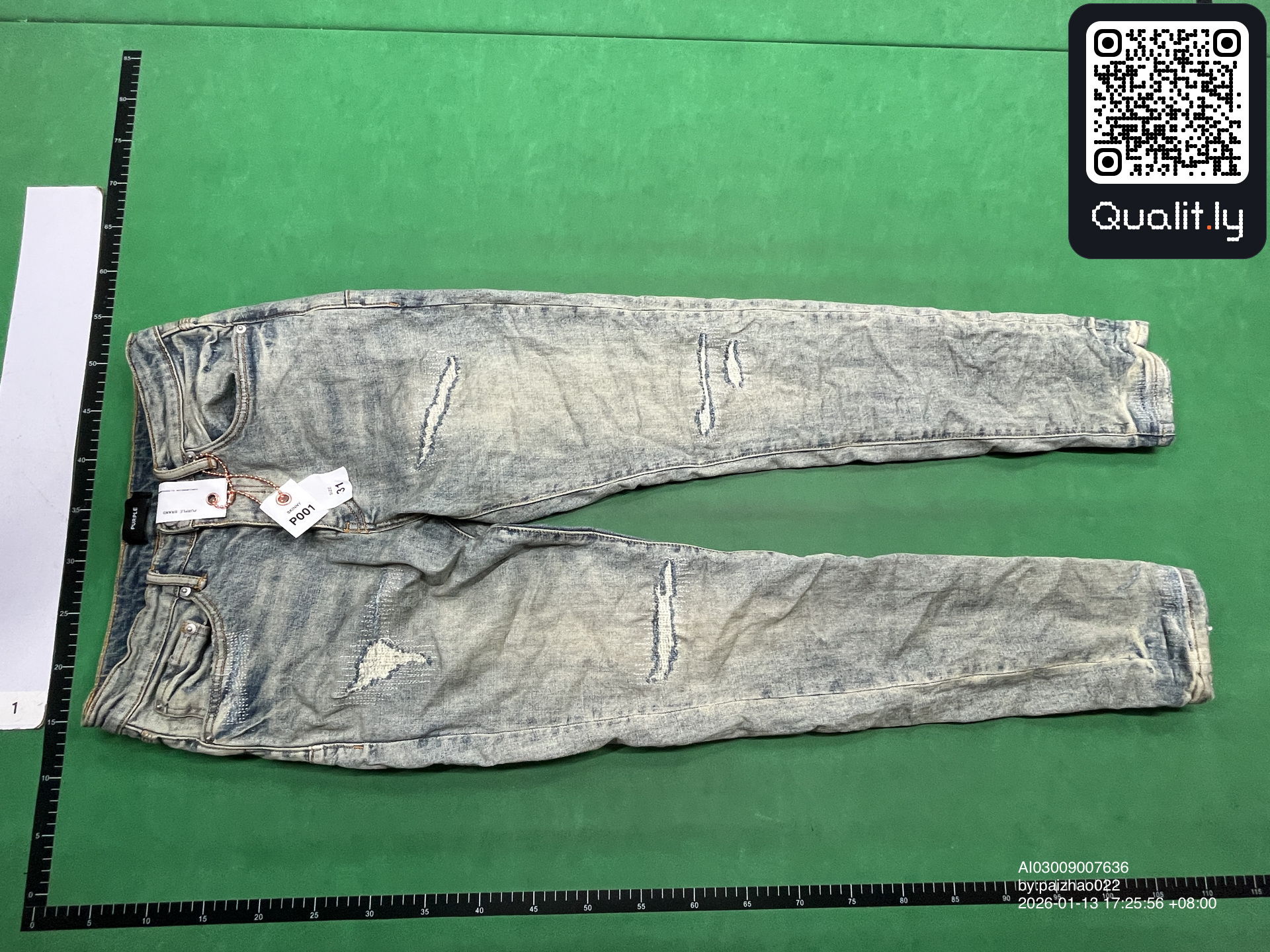 Jeans — QC-foto 3 van 10