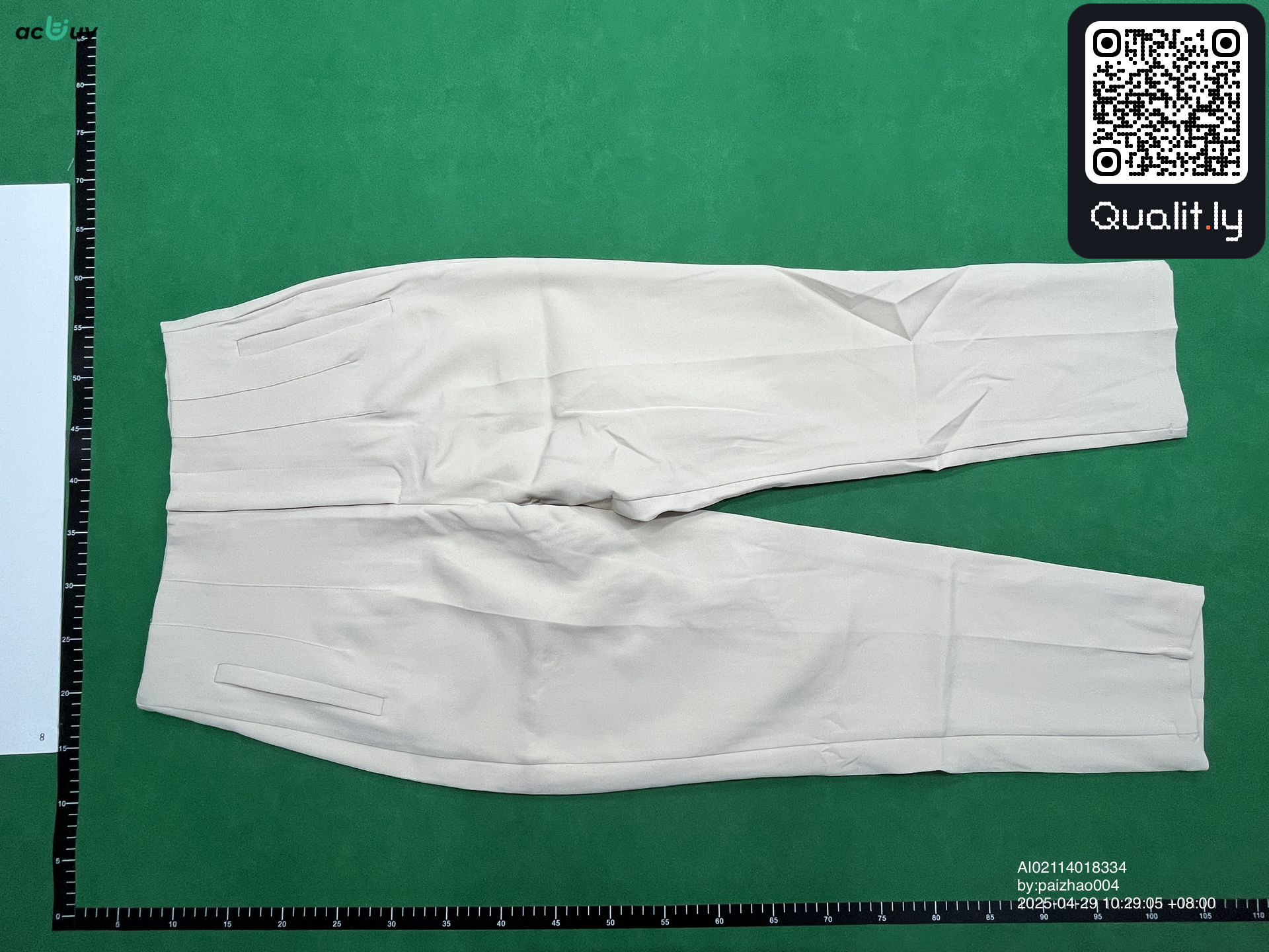 Pantalon — photo QC 3 sur 24
