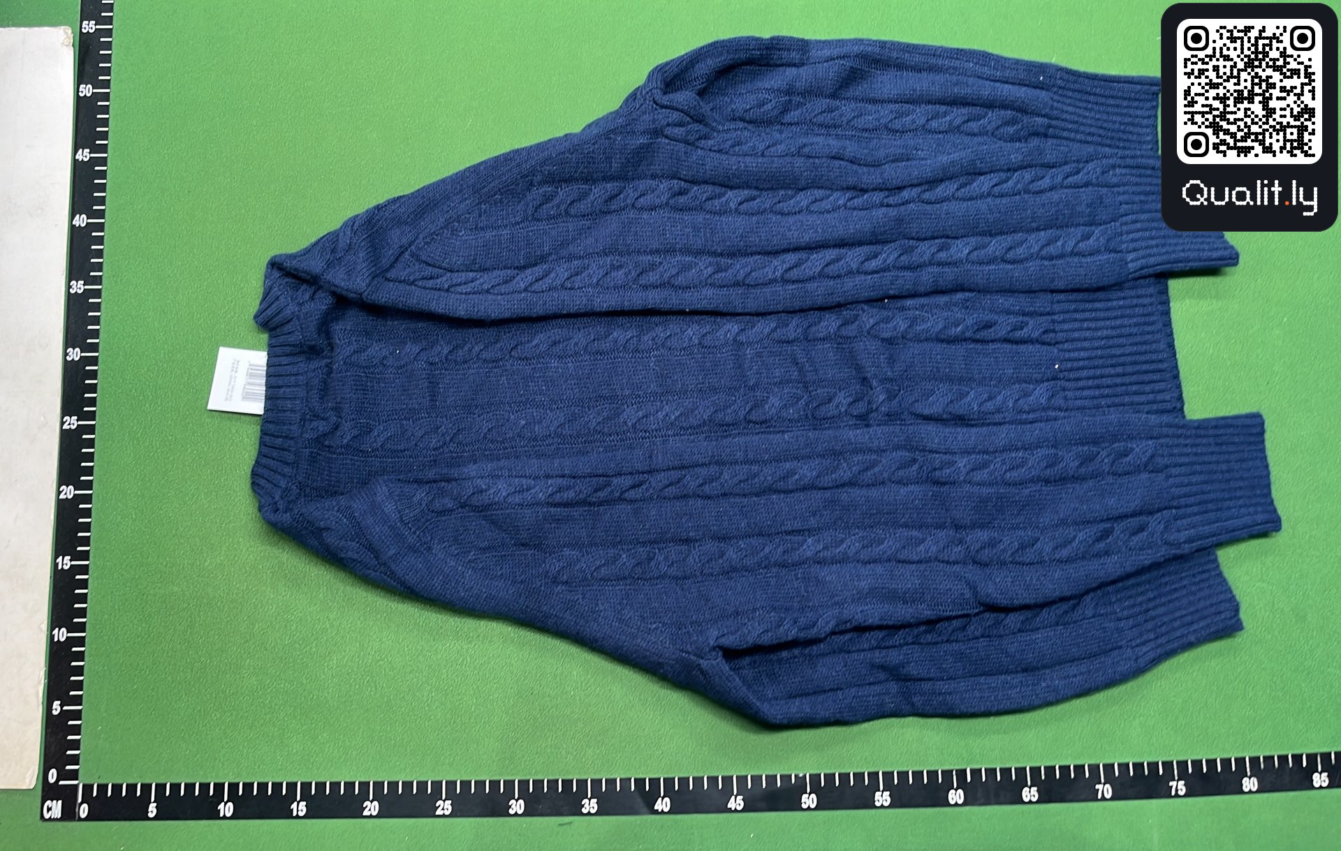 Sweter — zdjęcie QC 3 z 8