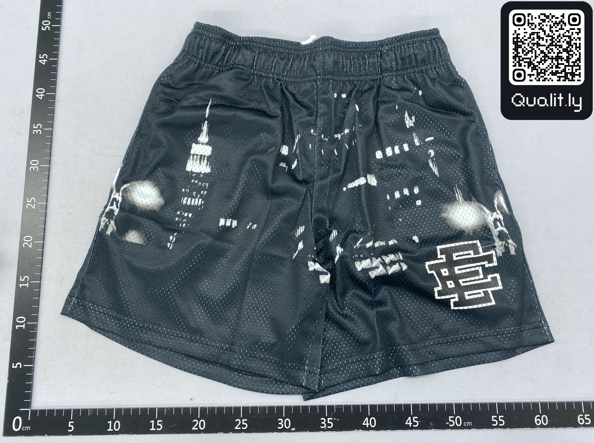 Pantaloni scurți — fotografie QC 3 din 88
