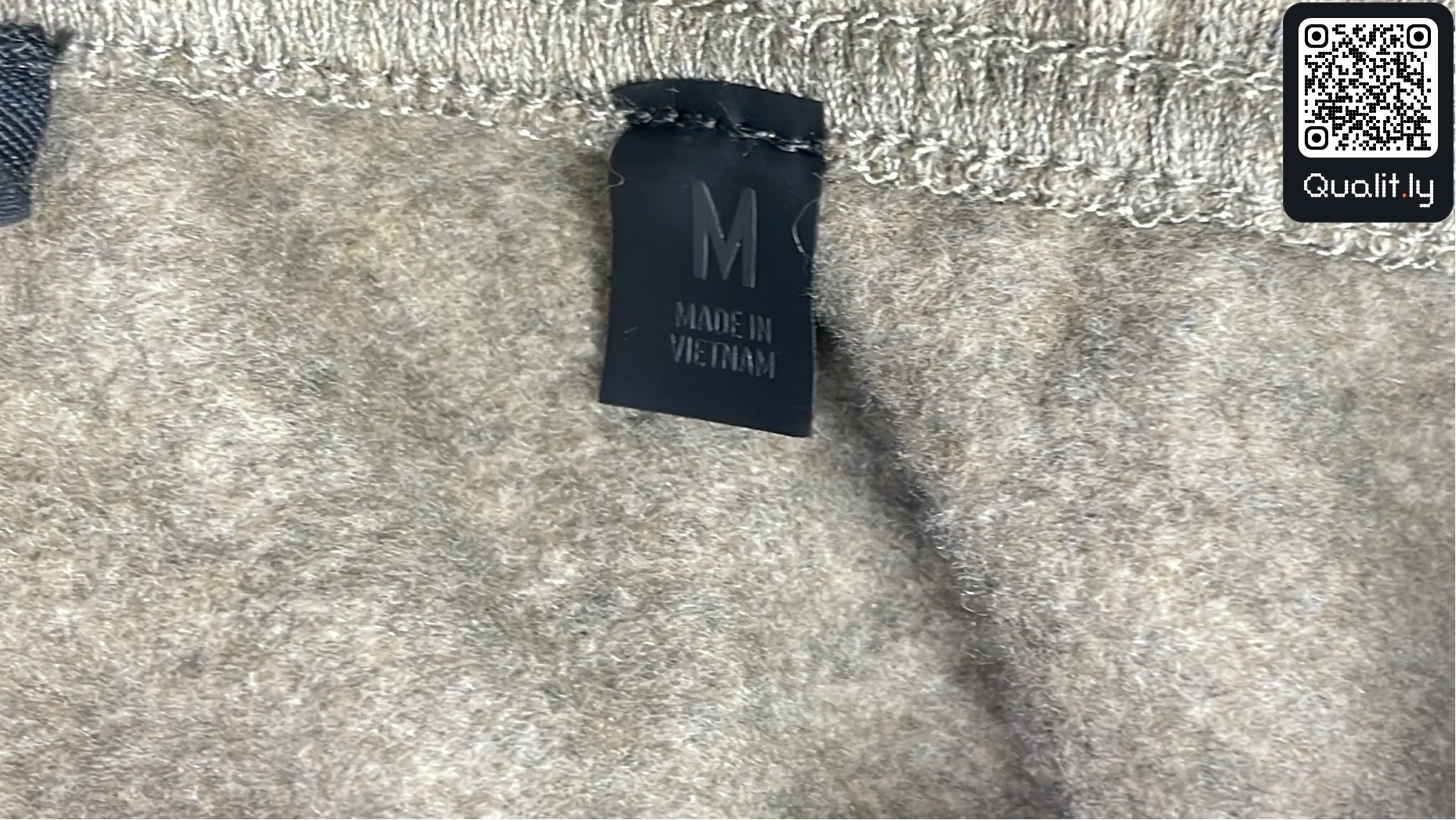 Pants QC photo 1 of 15