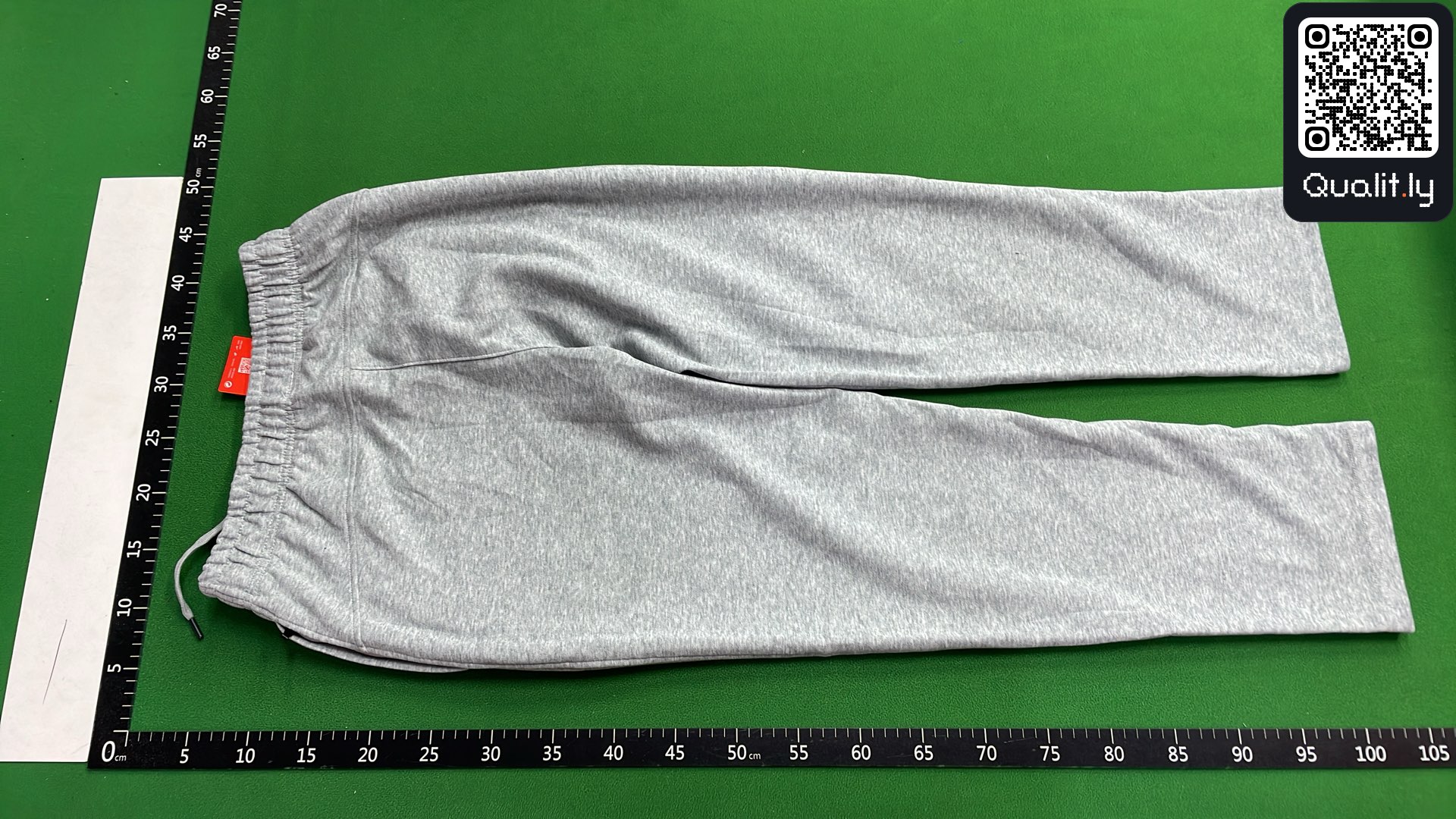 Pants QC photo 3 of 12