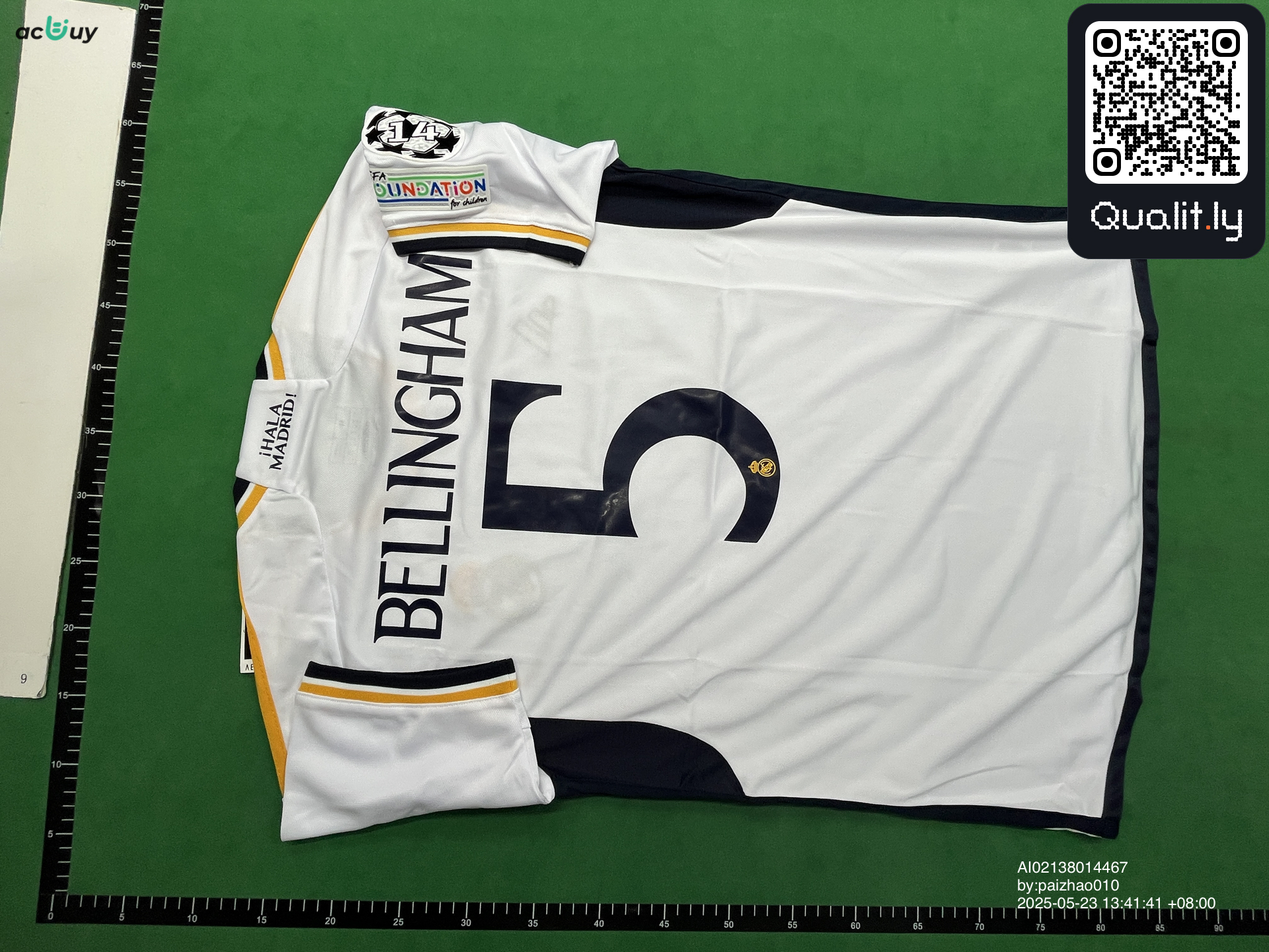 Koszula — zdjęcie QC 2 z 24