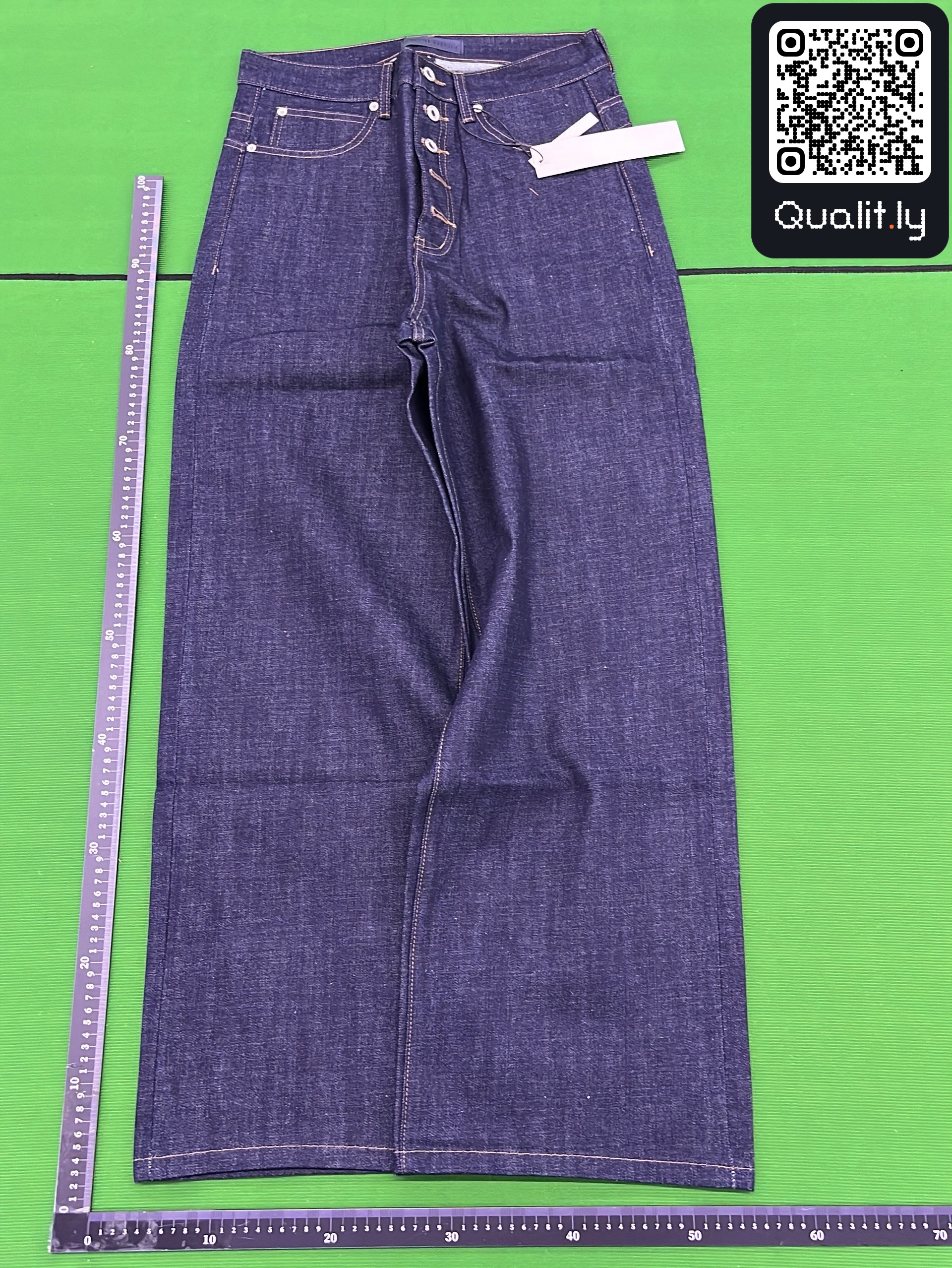 Jeans QC photo 3 of 4