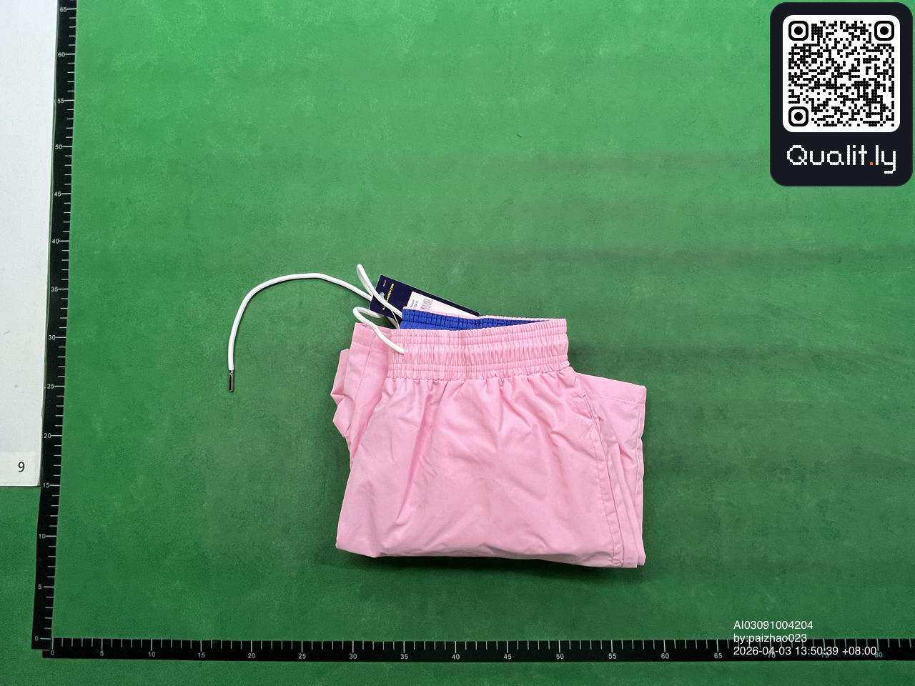 Shorts — QC-Foto 1 von 24