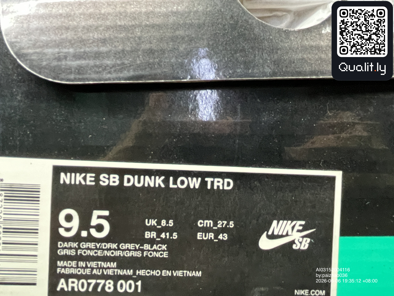 Sneakers — foto QC 3 di 36