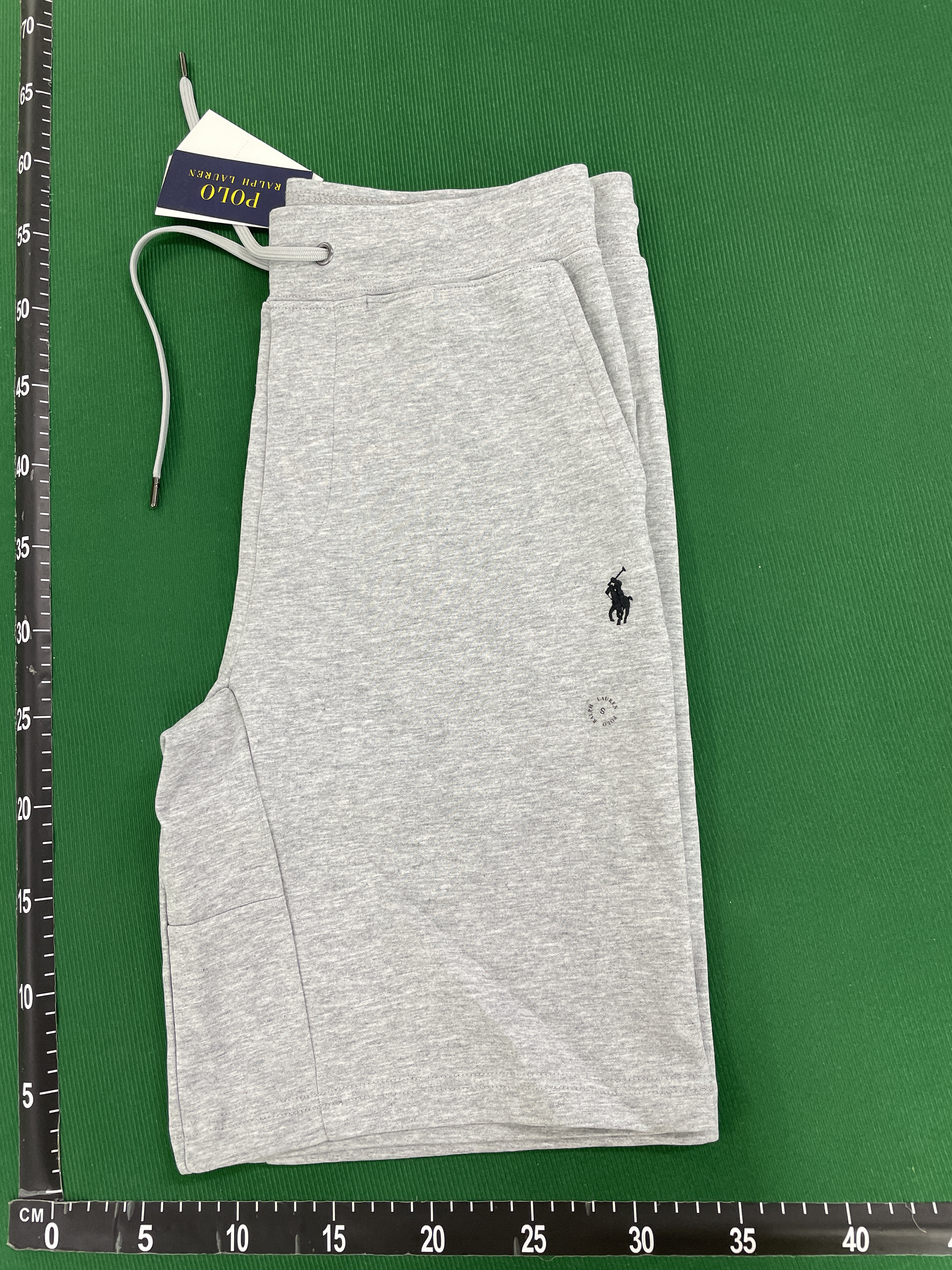 Shorts QC photo 1 of 72