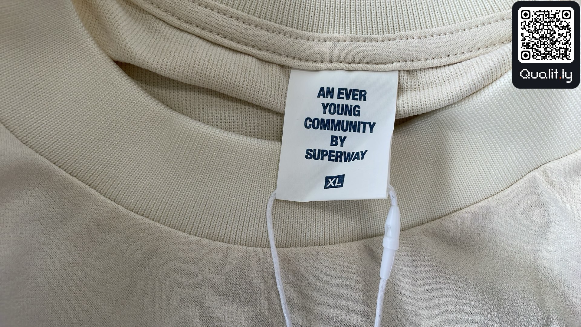 T-shirt — QC-foto 1 van 14