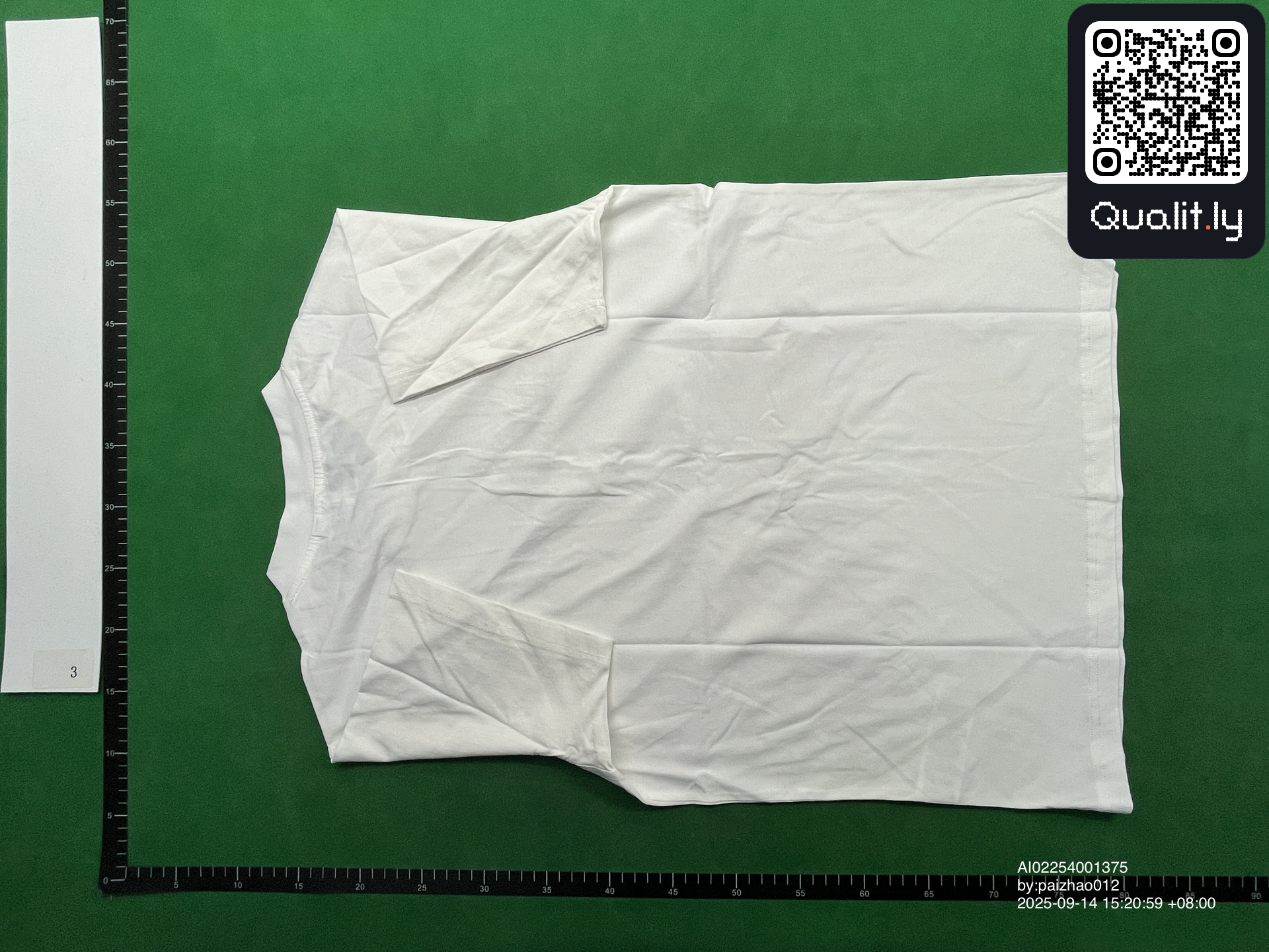 T-Shirt — QC-Foto 2 von 30