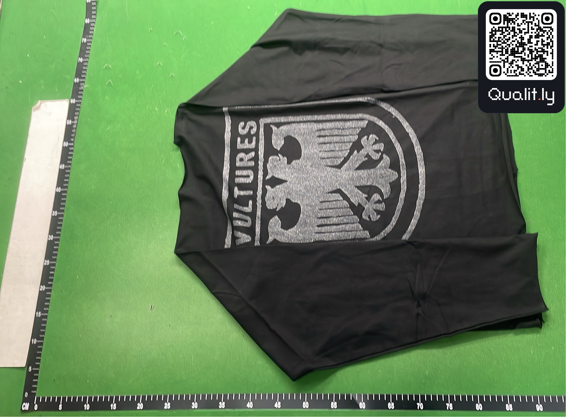 T-shirt QC photo 3 of 8