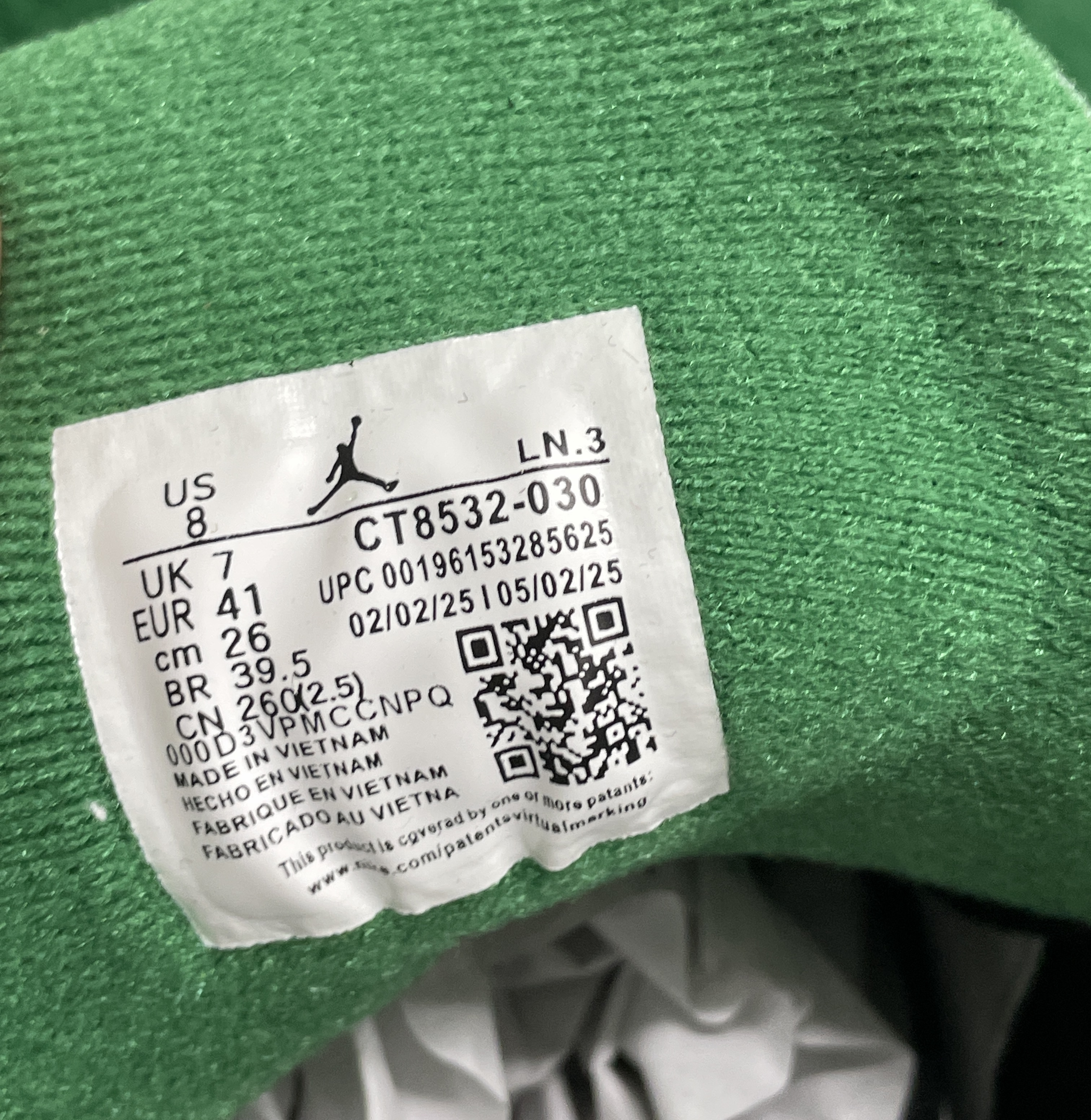 Sneaker — QC-Foto 3 von 16