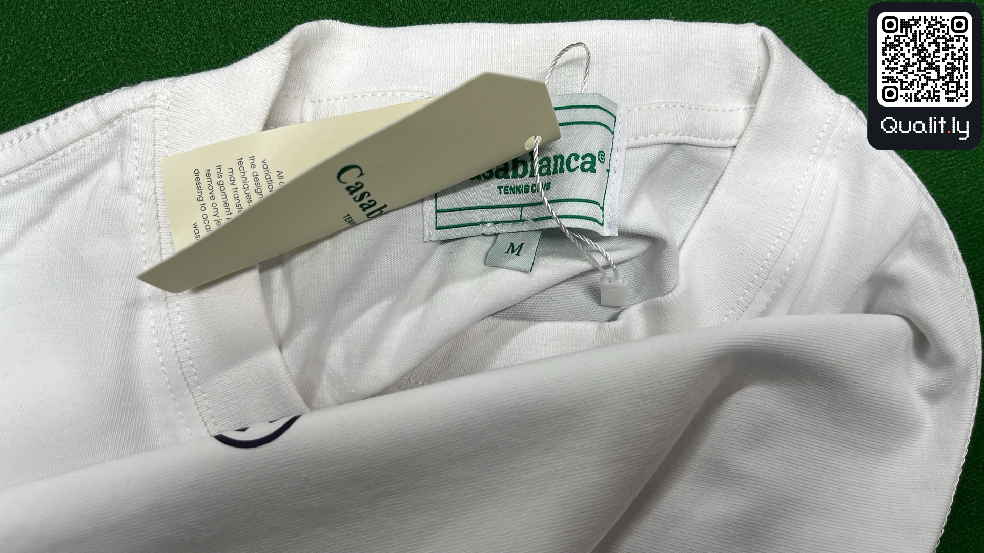 Tricou — fotografie QC 1 din 8