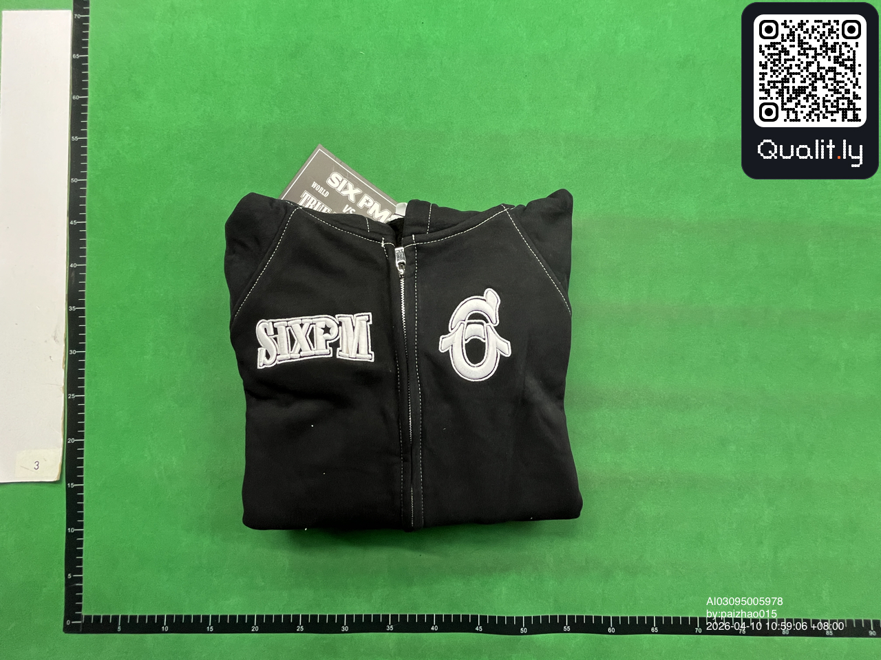 Hoodie QC photo 1 of 4