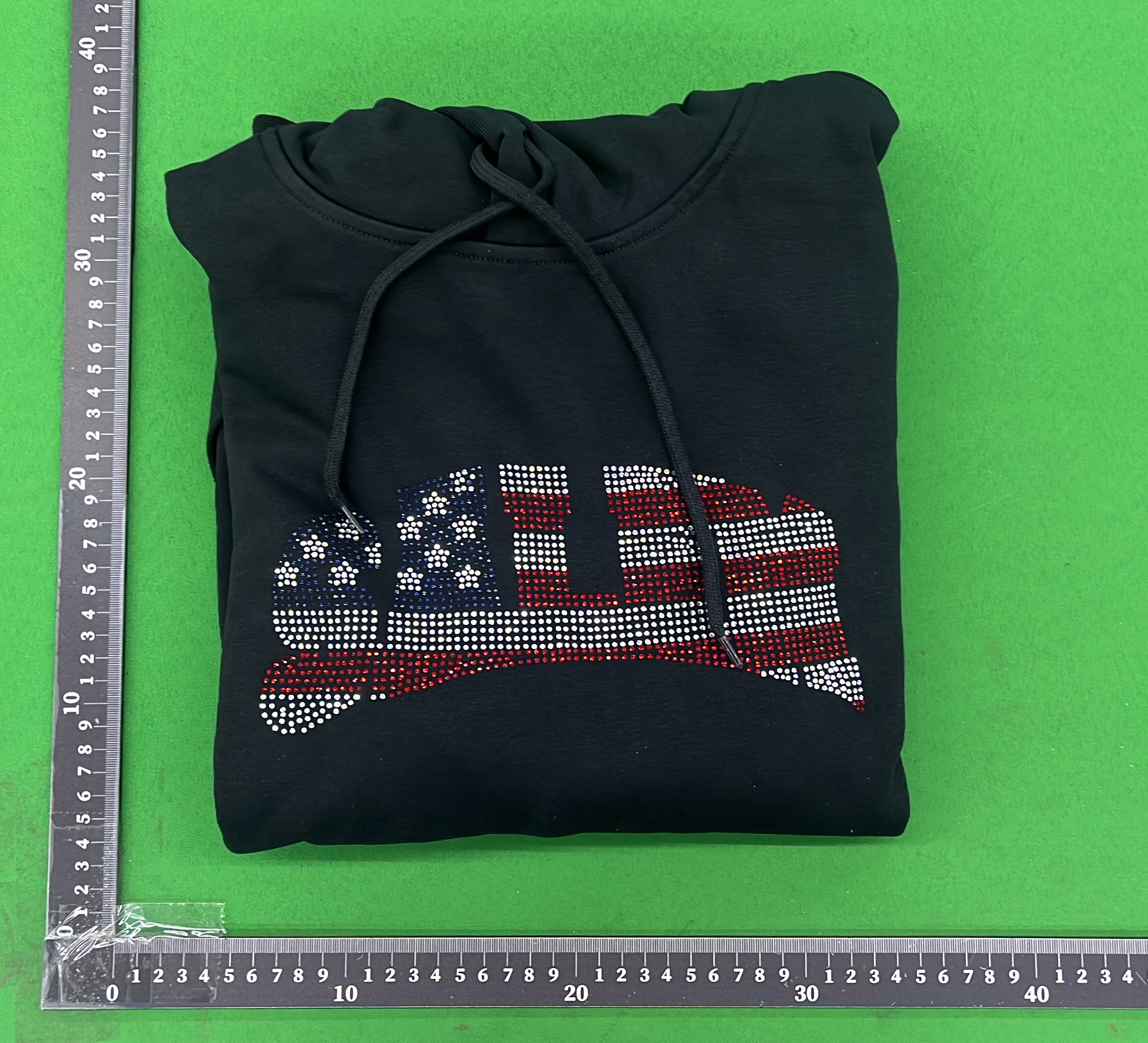 Bluza z kapturem — zdjęcie QC 1 z 38