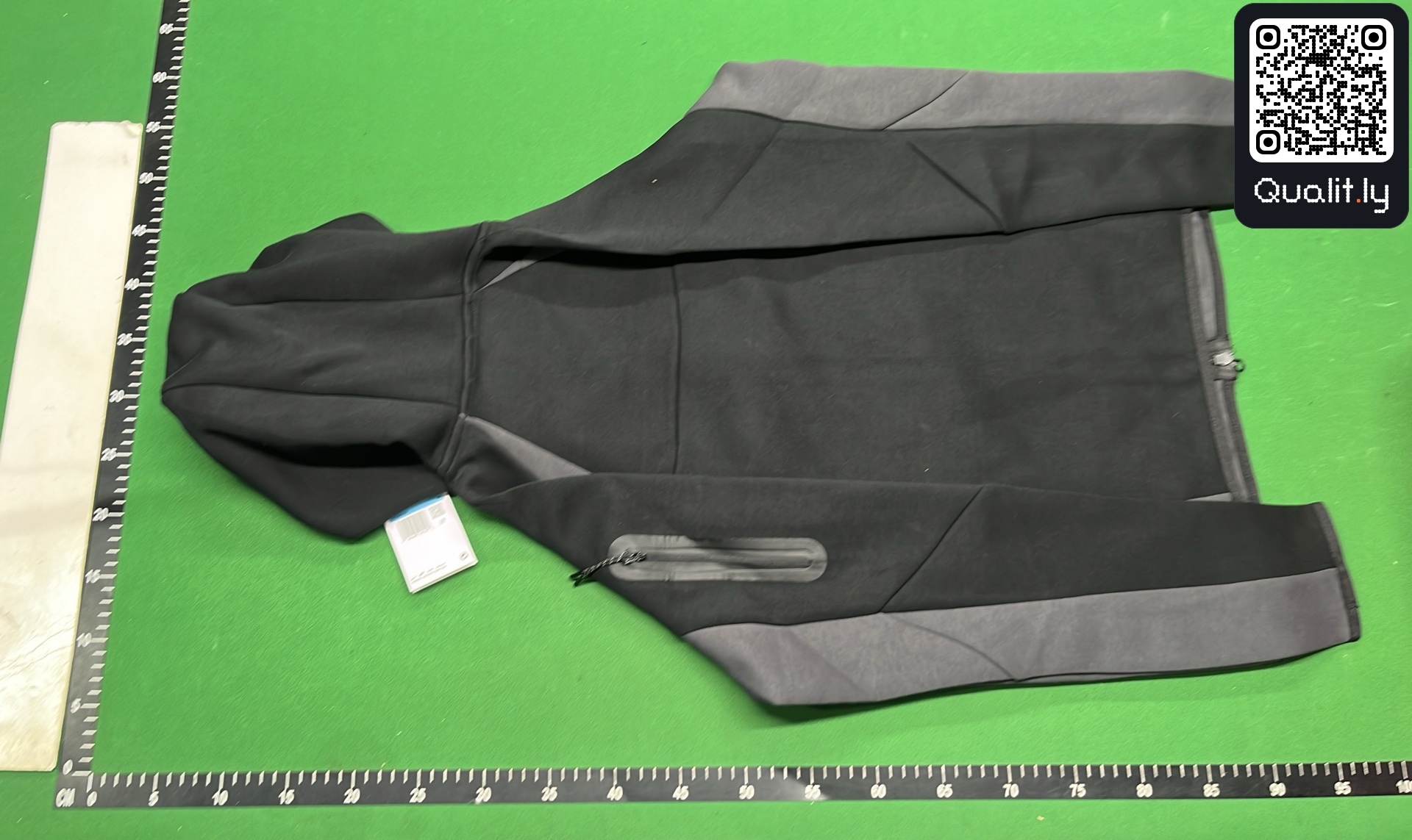 毛衣 QC 照片 3 / 34