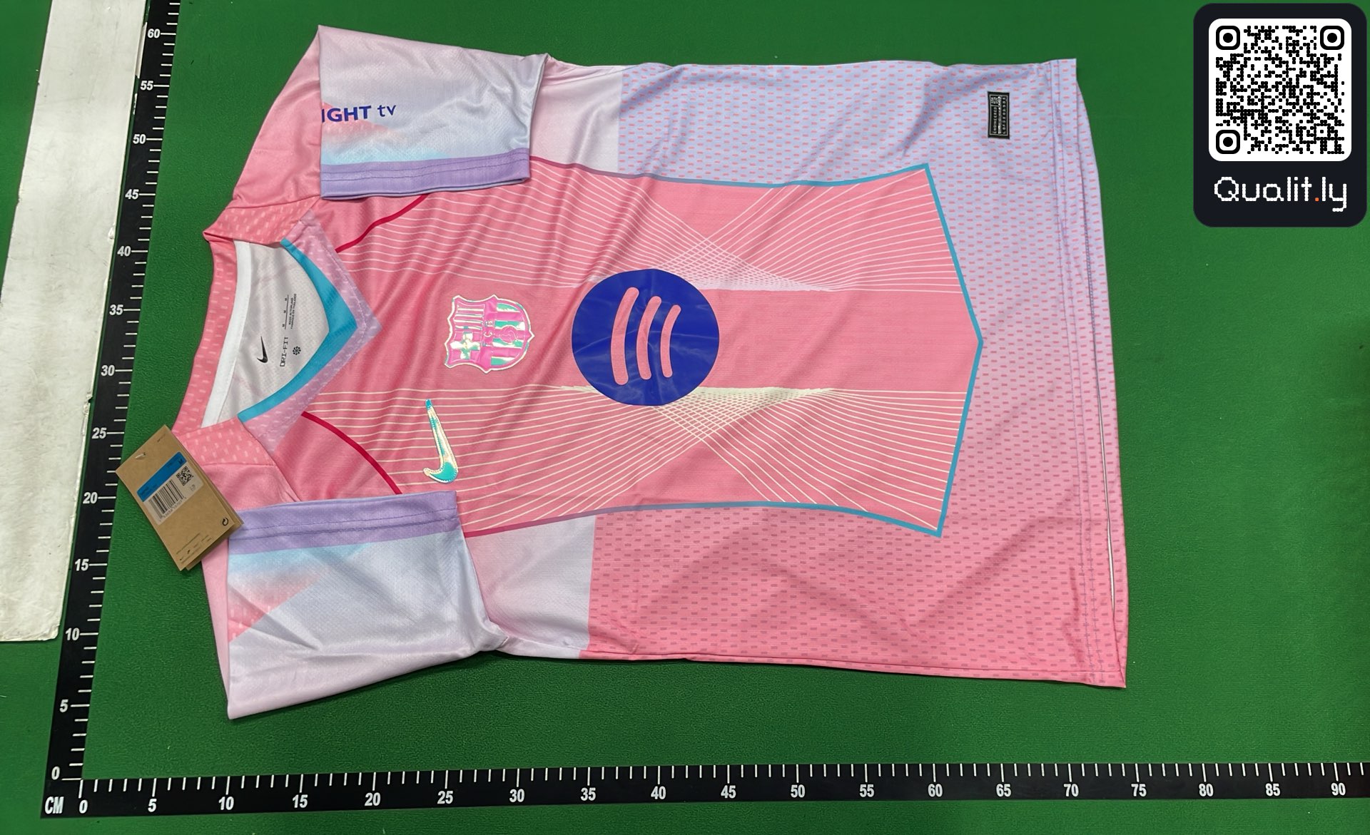 Shirt QC photo 2 of 110