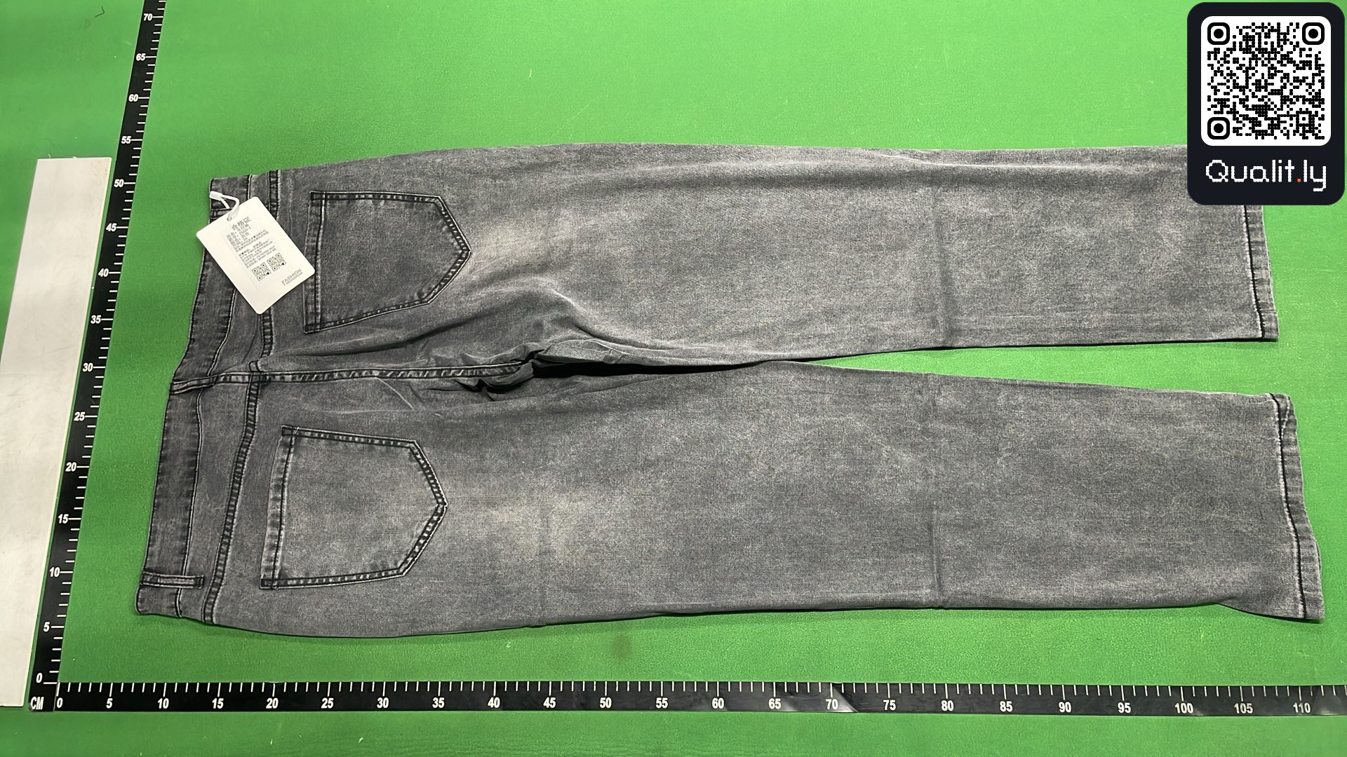 Jeans — QC-foto 3 van 14