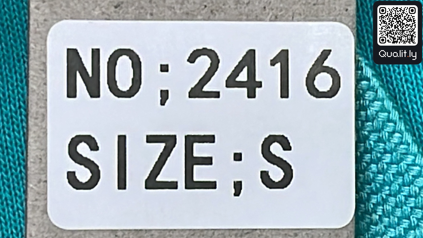 Short — photo QC 1 sur 66