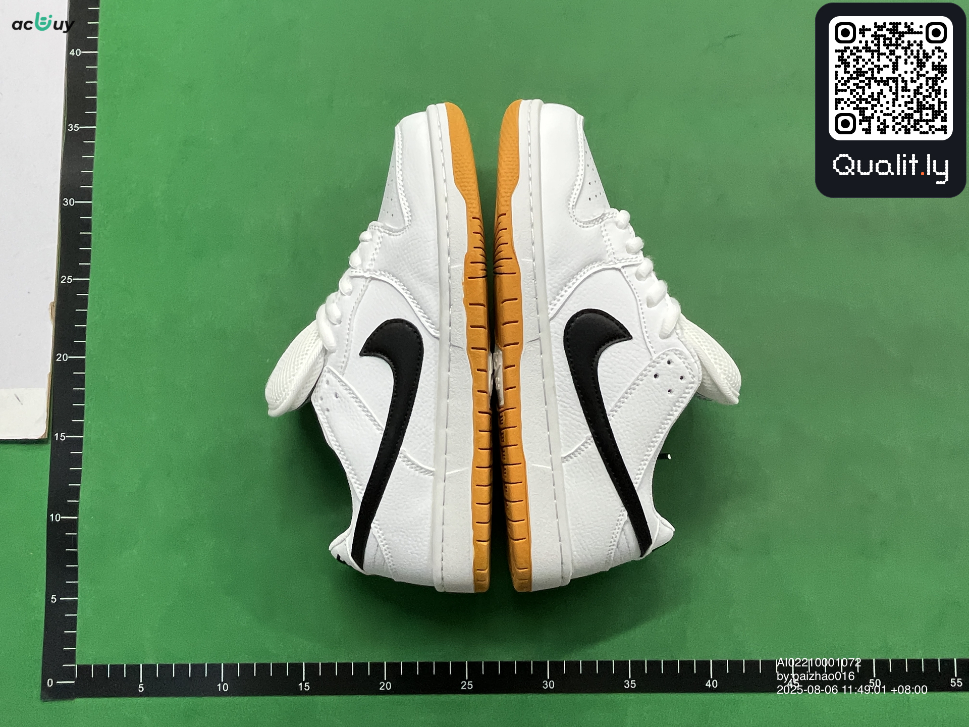 Sneakers — QC-foto 2 av 16