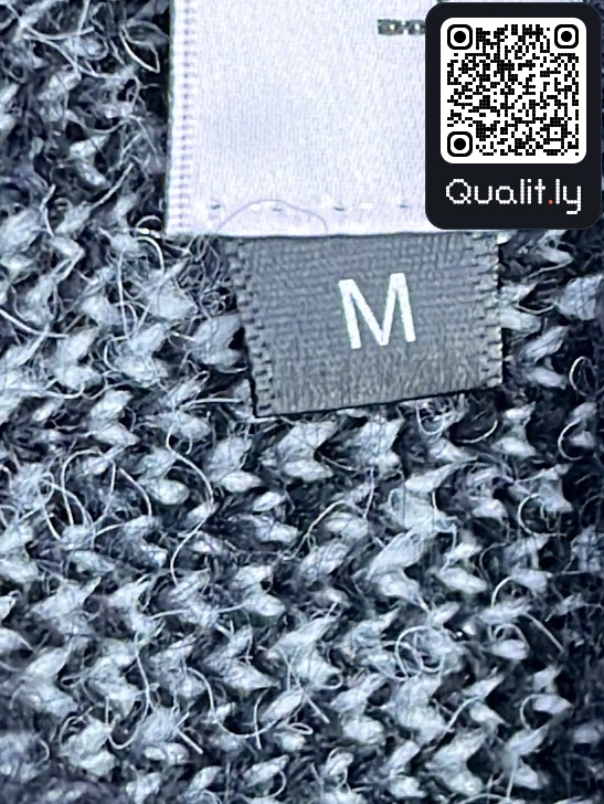 Sweater QC photo 2 of 8