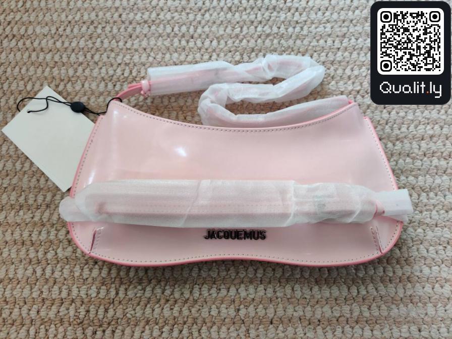 包 QC 照片 3 / 20
