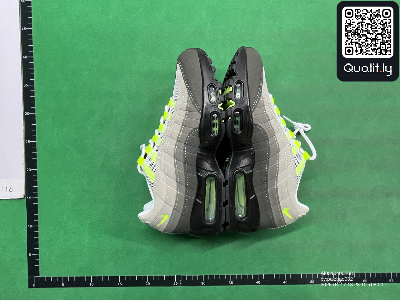 Sneakers — QC-foto 2 av 10