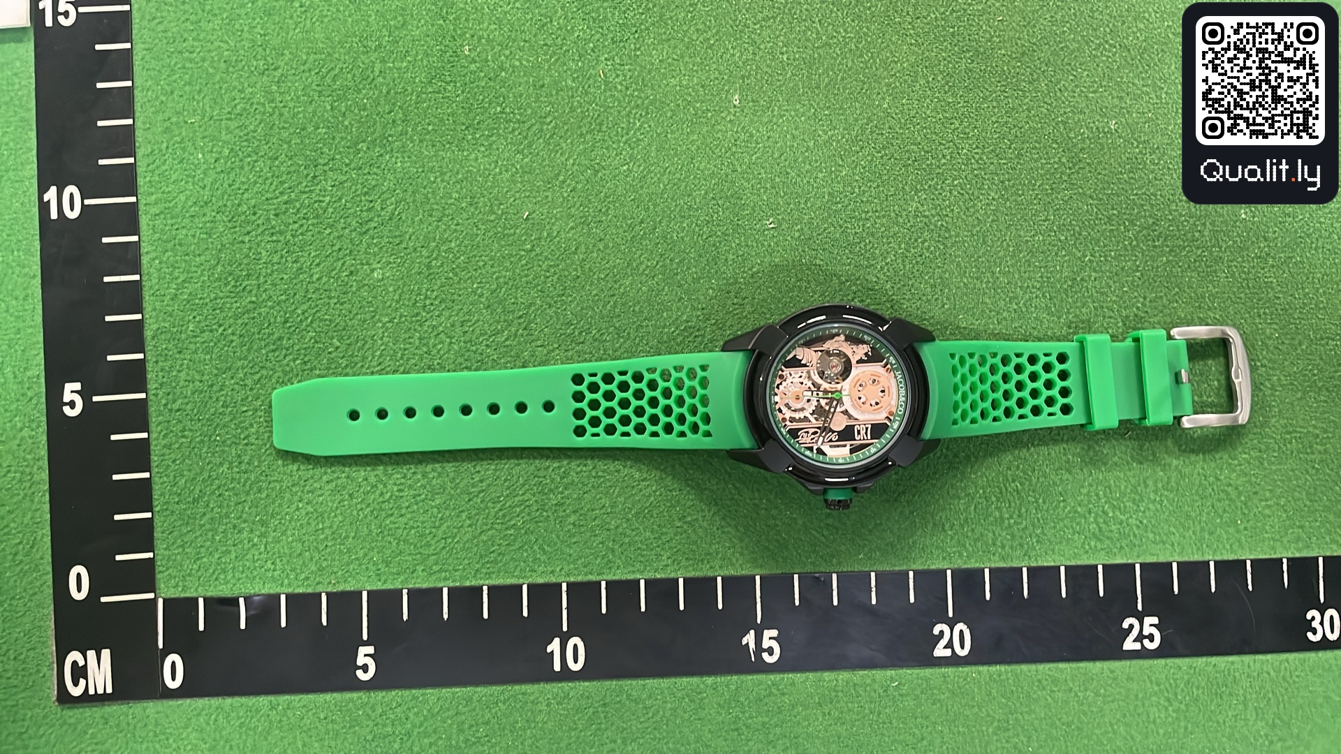 Montre — photo QC 3 sur 3
