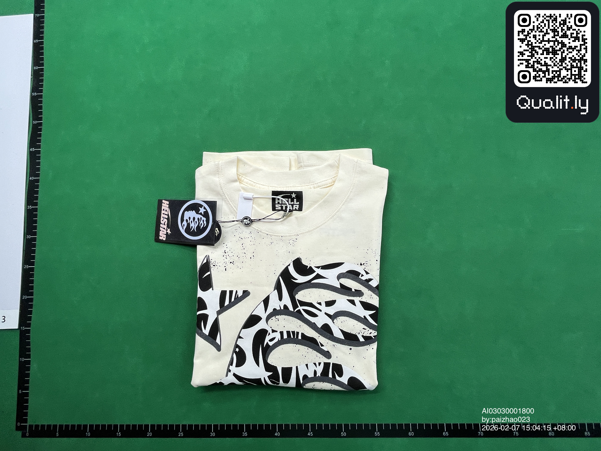 T恤 QC 照片 1 / 8