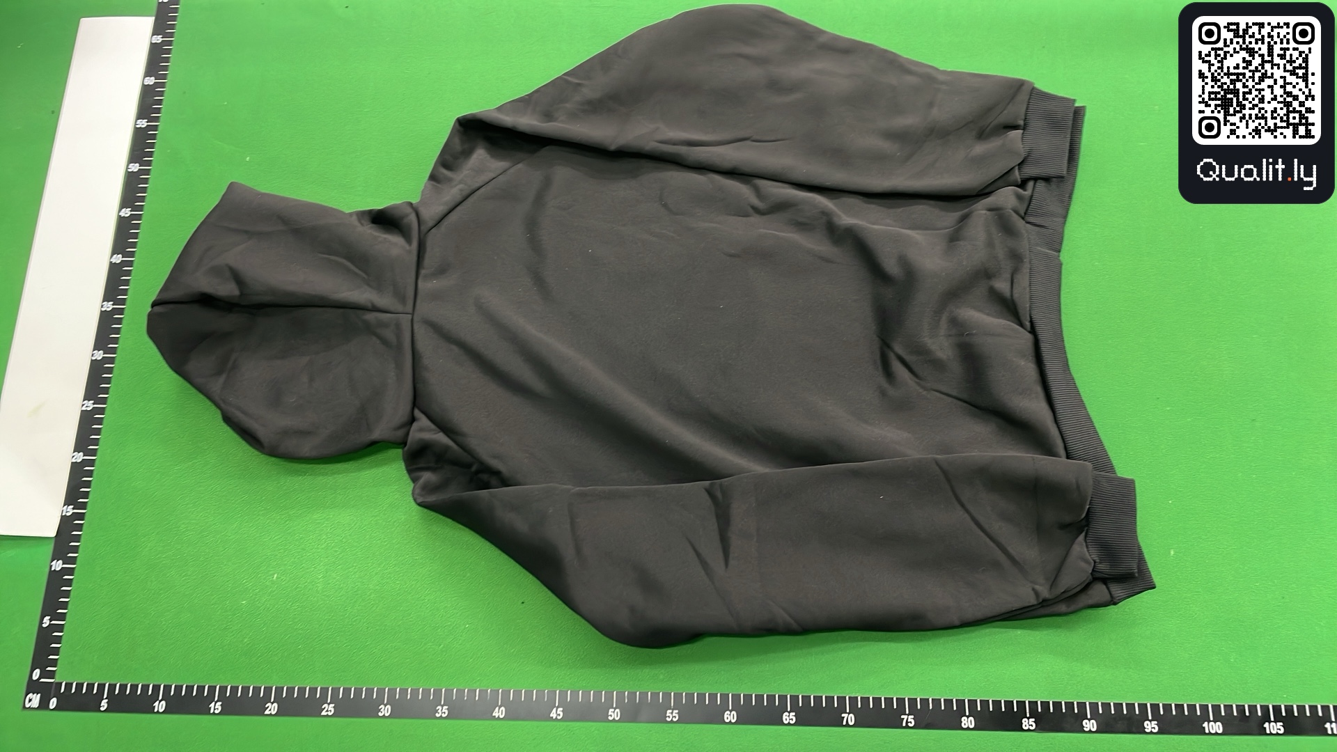 Hoodie — QC-Foto 3 von 8