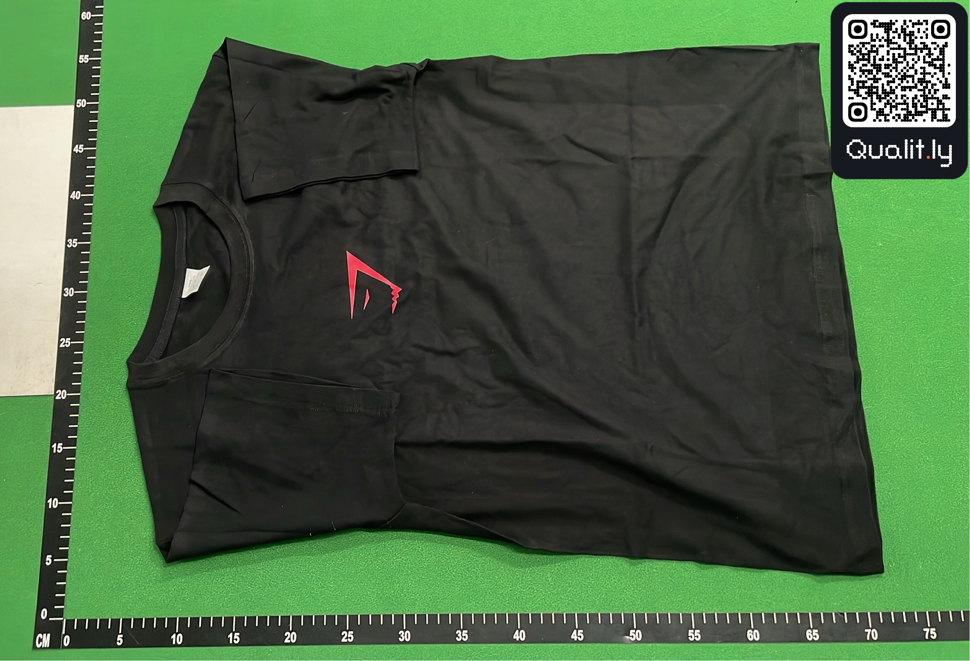 T-shirt QC photo 2 of 8