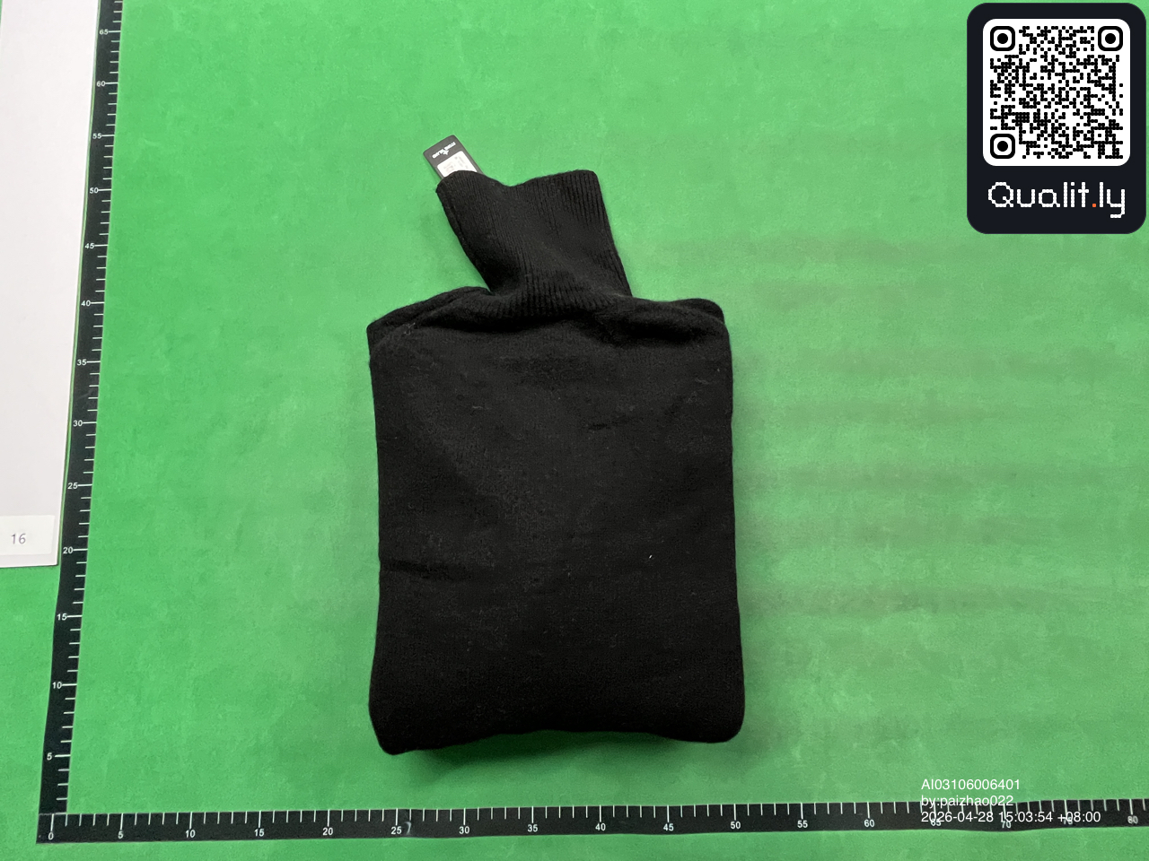 毛衣 QC 照片 1 / 8