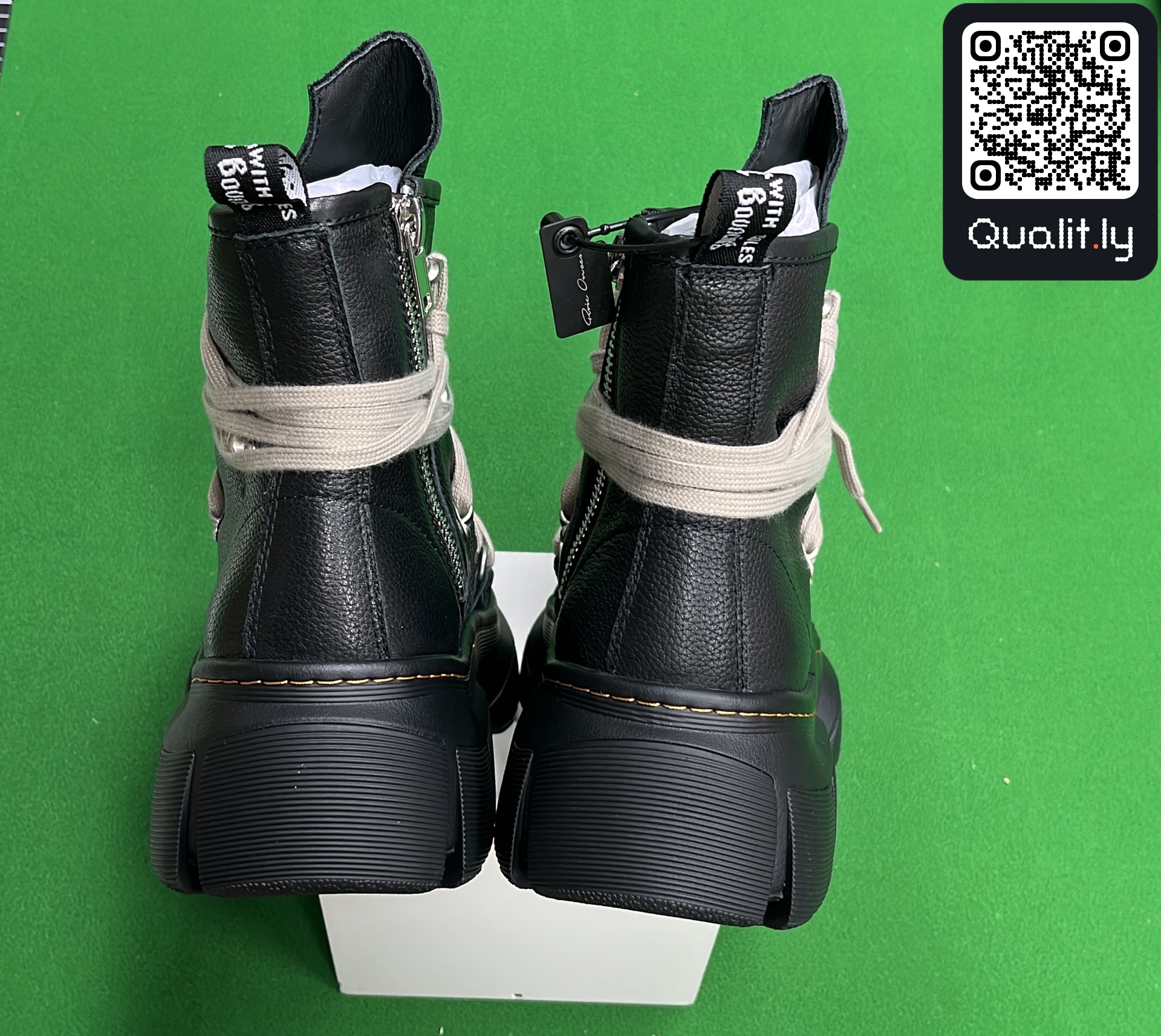 Botas — foto QC 3 de 6