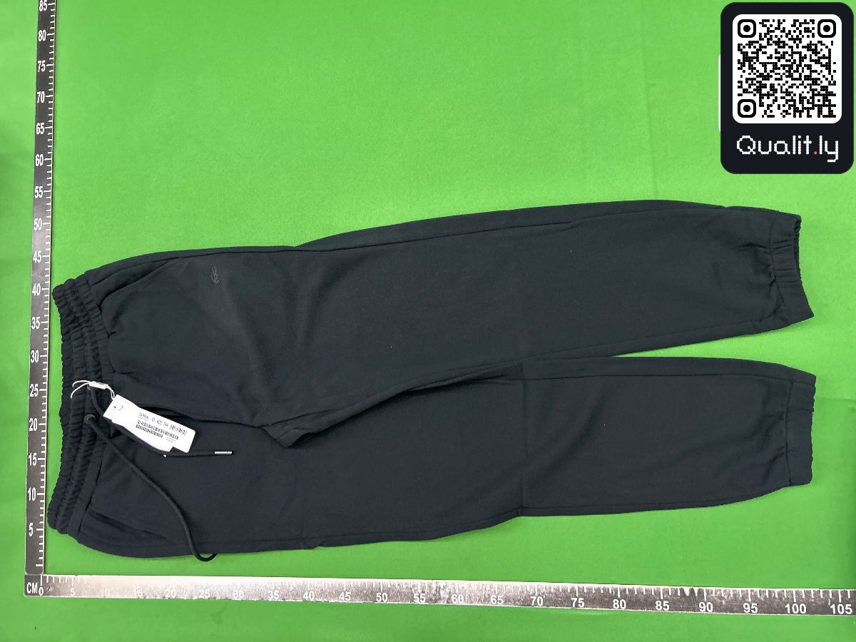 Pantalon — photo QC 1 sur 20