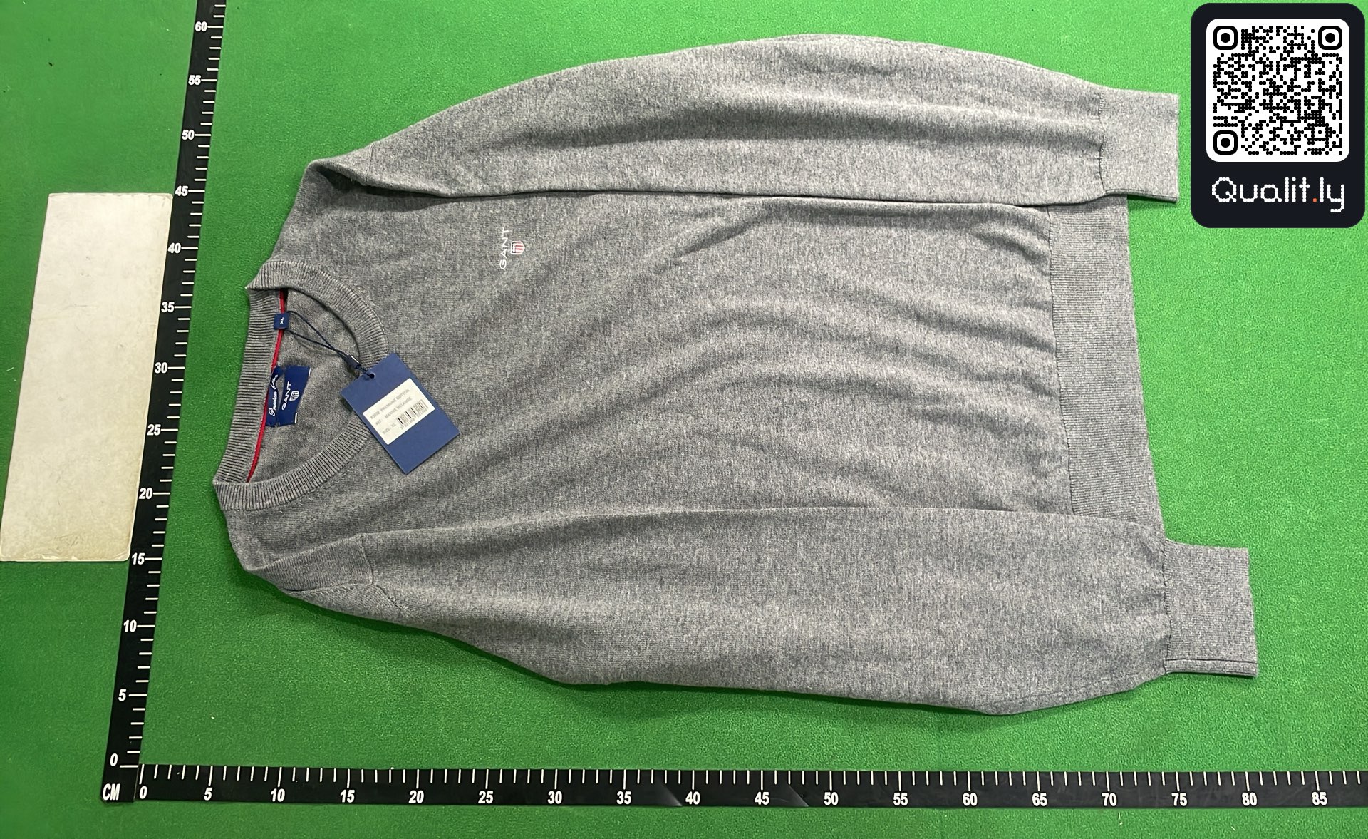Sweater QC photo 2 of 118
