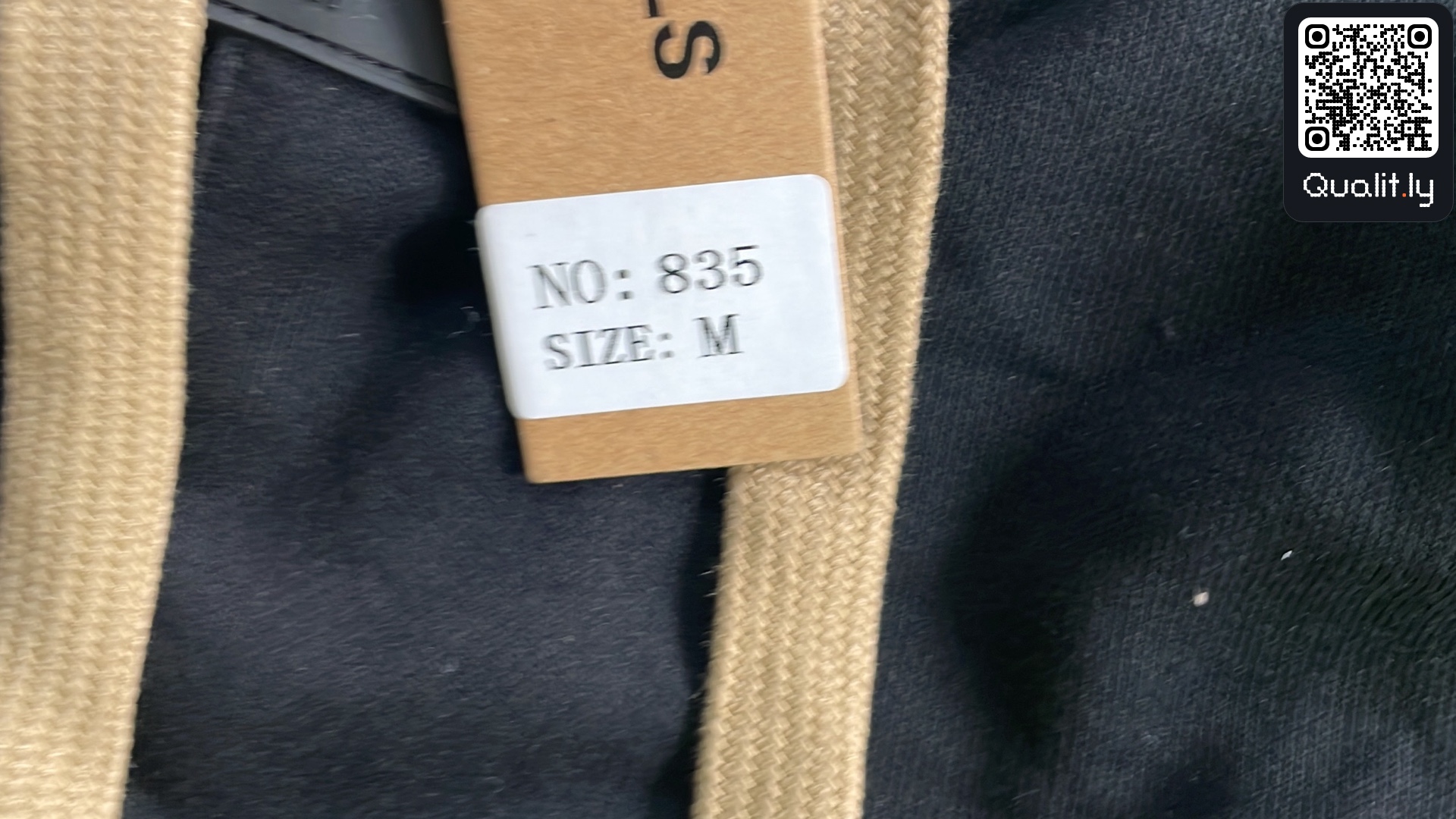 Shorts — QC-Foto 1 von 8