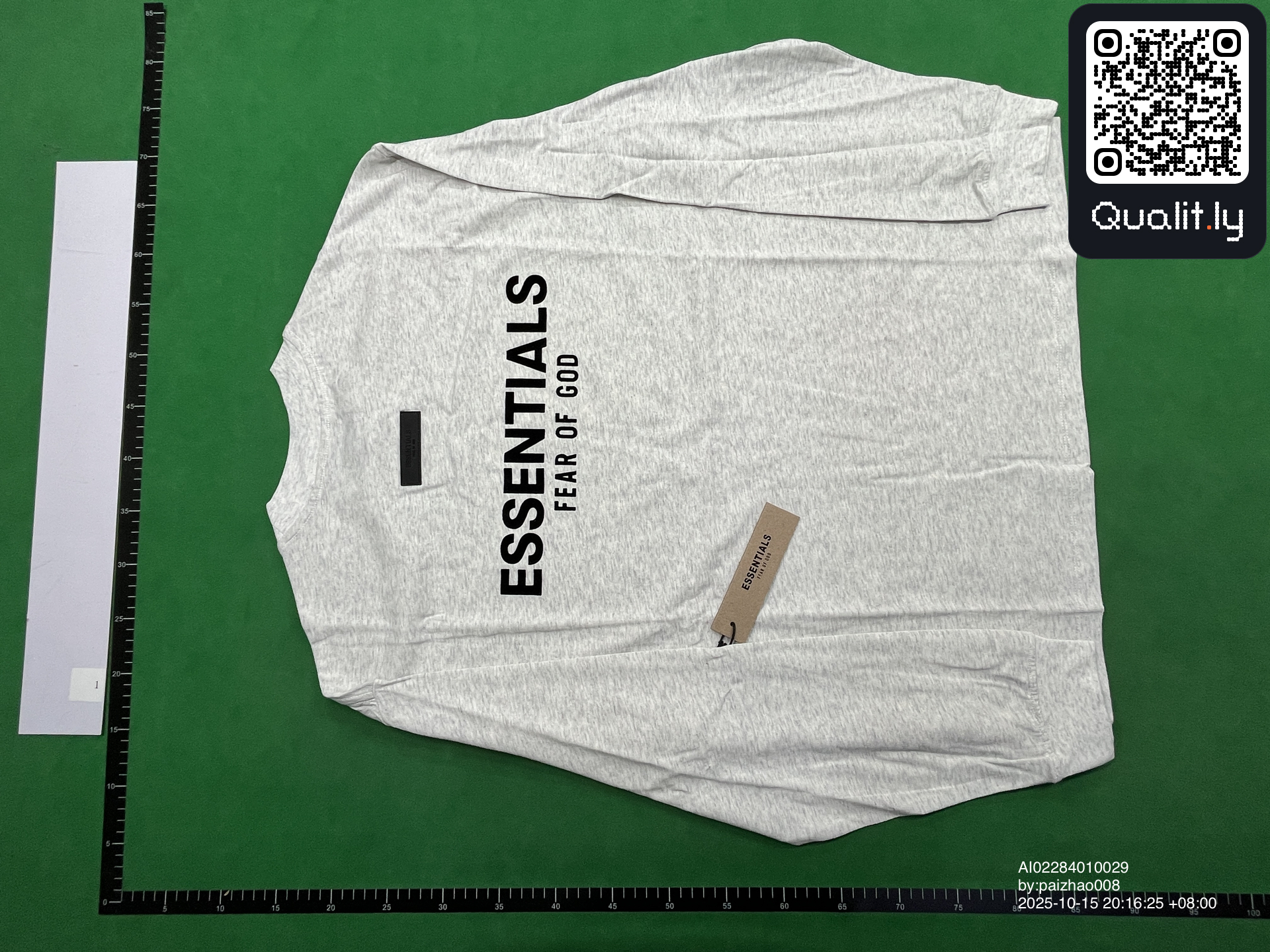 Tricou — fotografie QC 2 din 4
