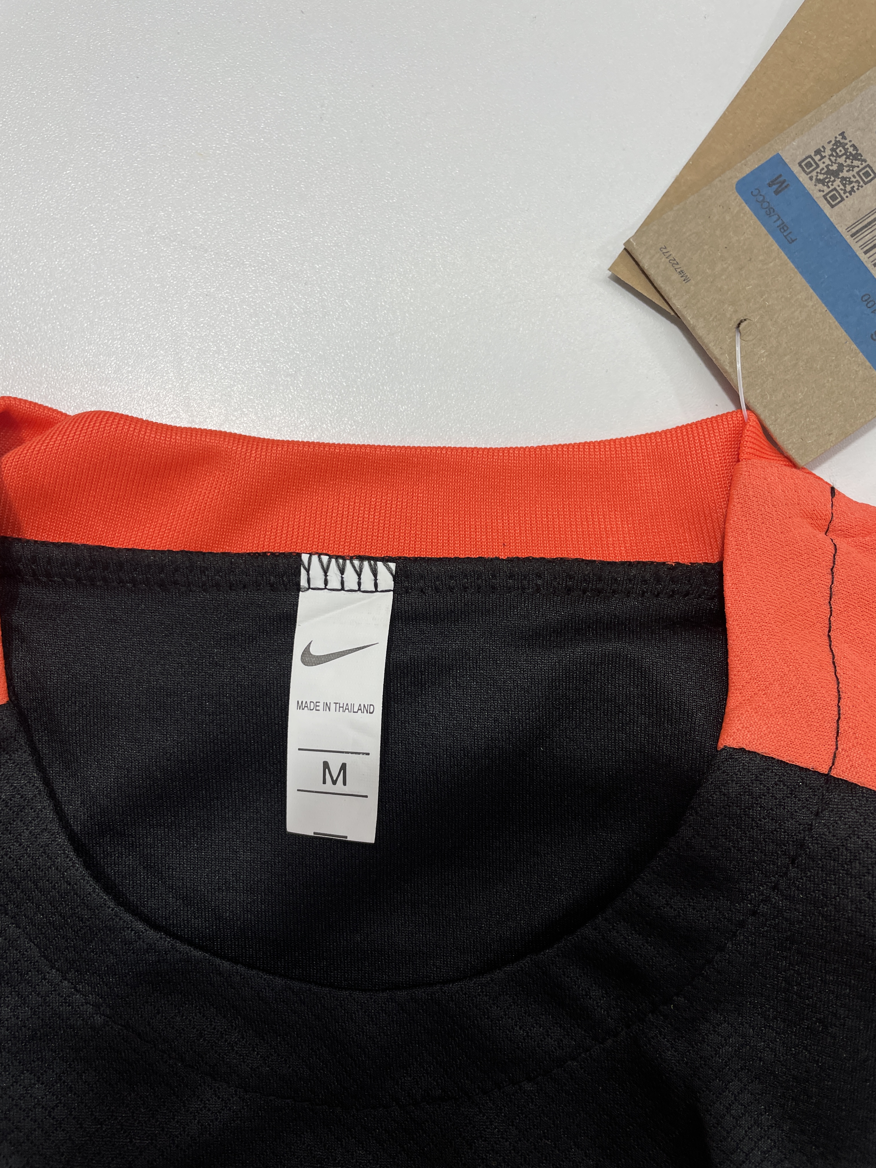 运动套装 QC 照片 2 / 29