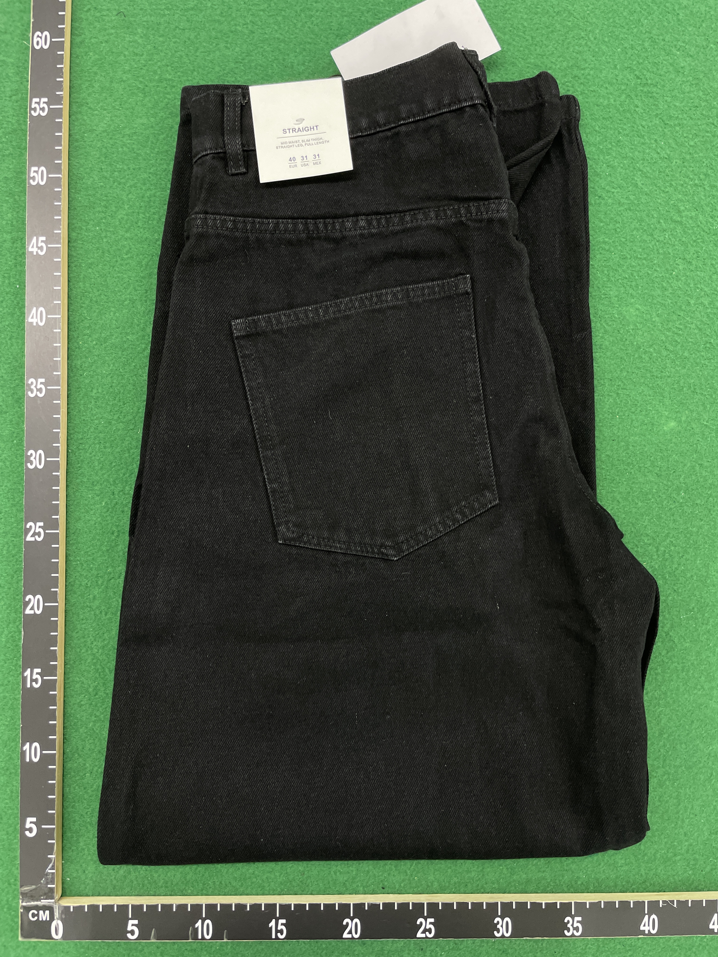 Jeans QC photo 1 of 18