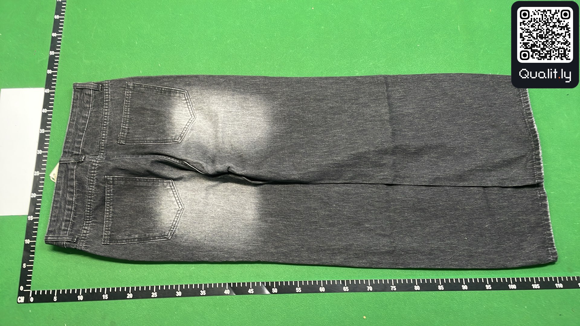 Jeans QC photo 3 of 54