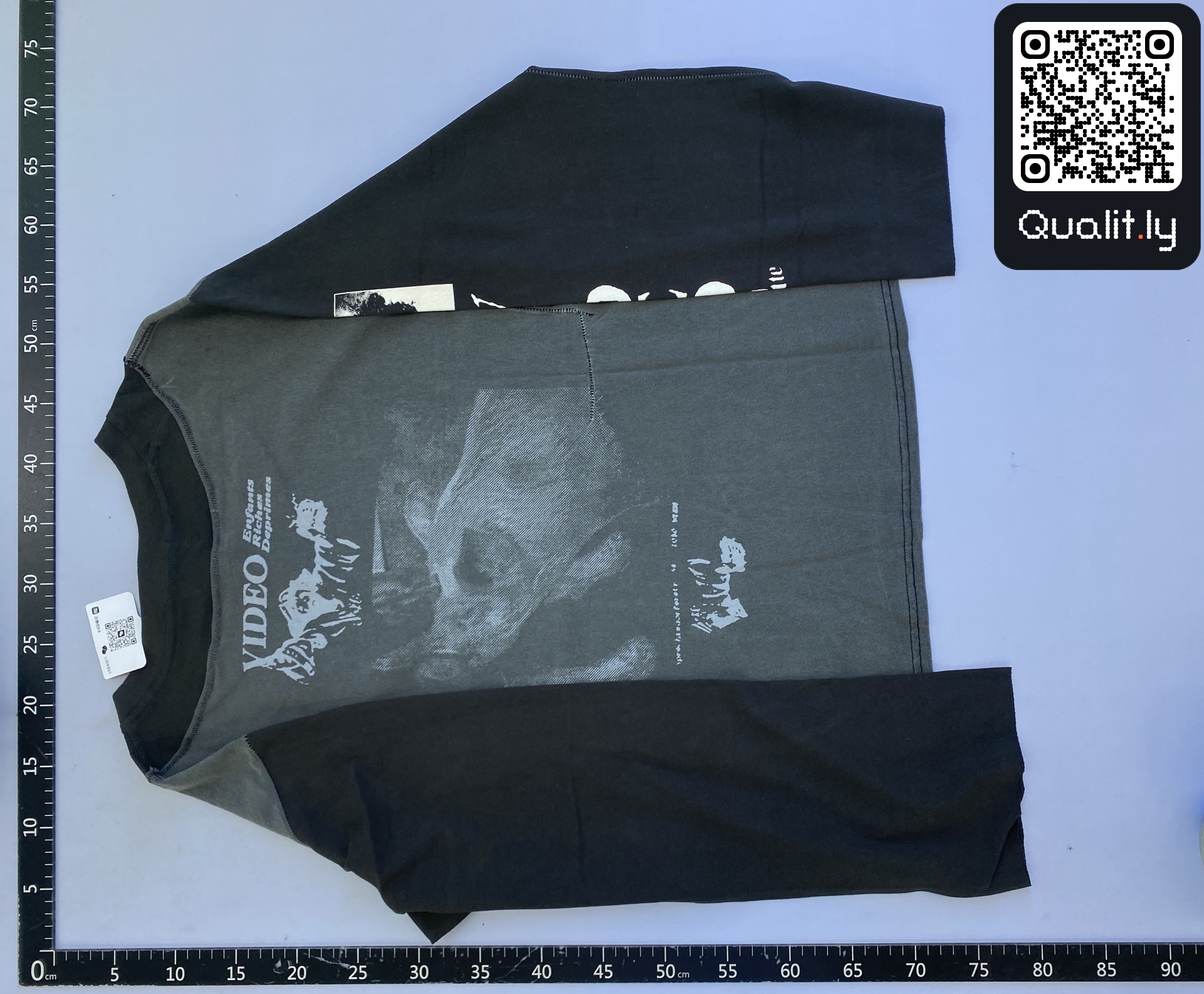 T-shirt QC photo 3 of 14