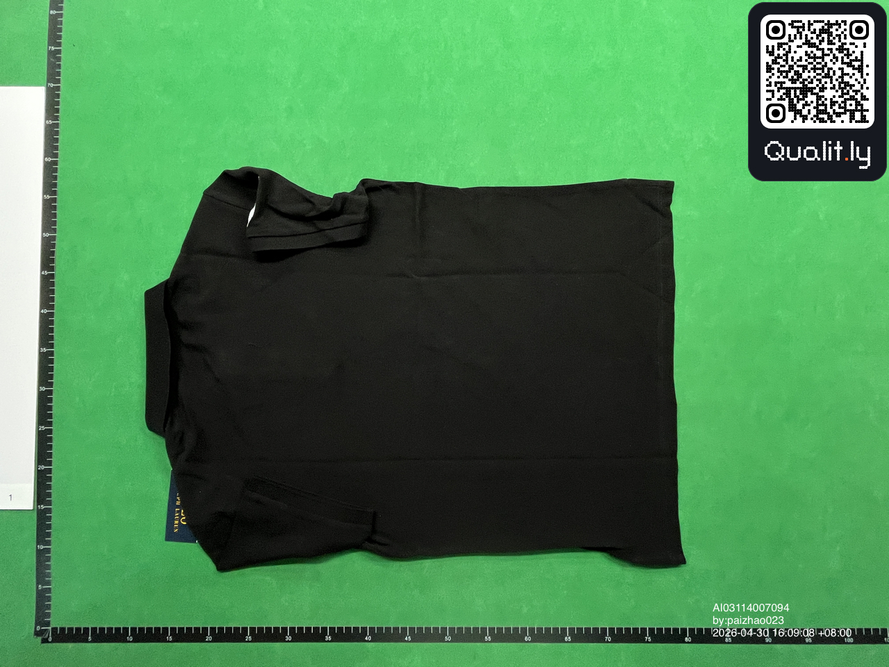 T-Shirt — QC-Foto 2 von 4