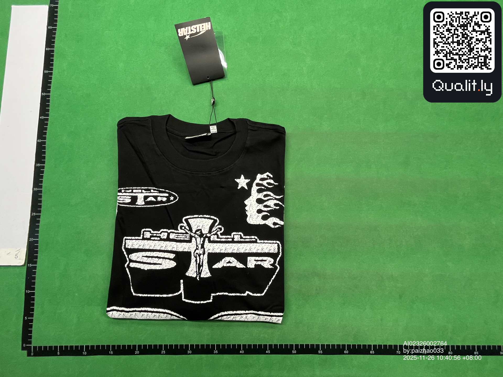 T-shirt — foto QC 2 de 10