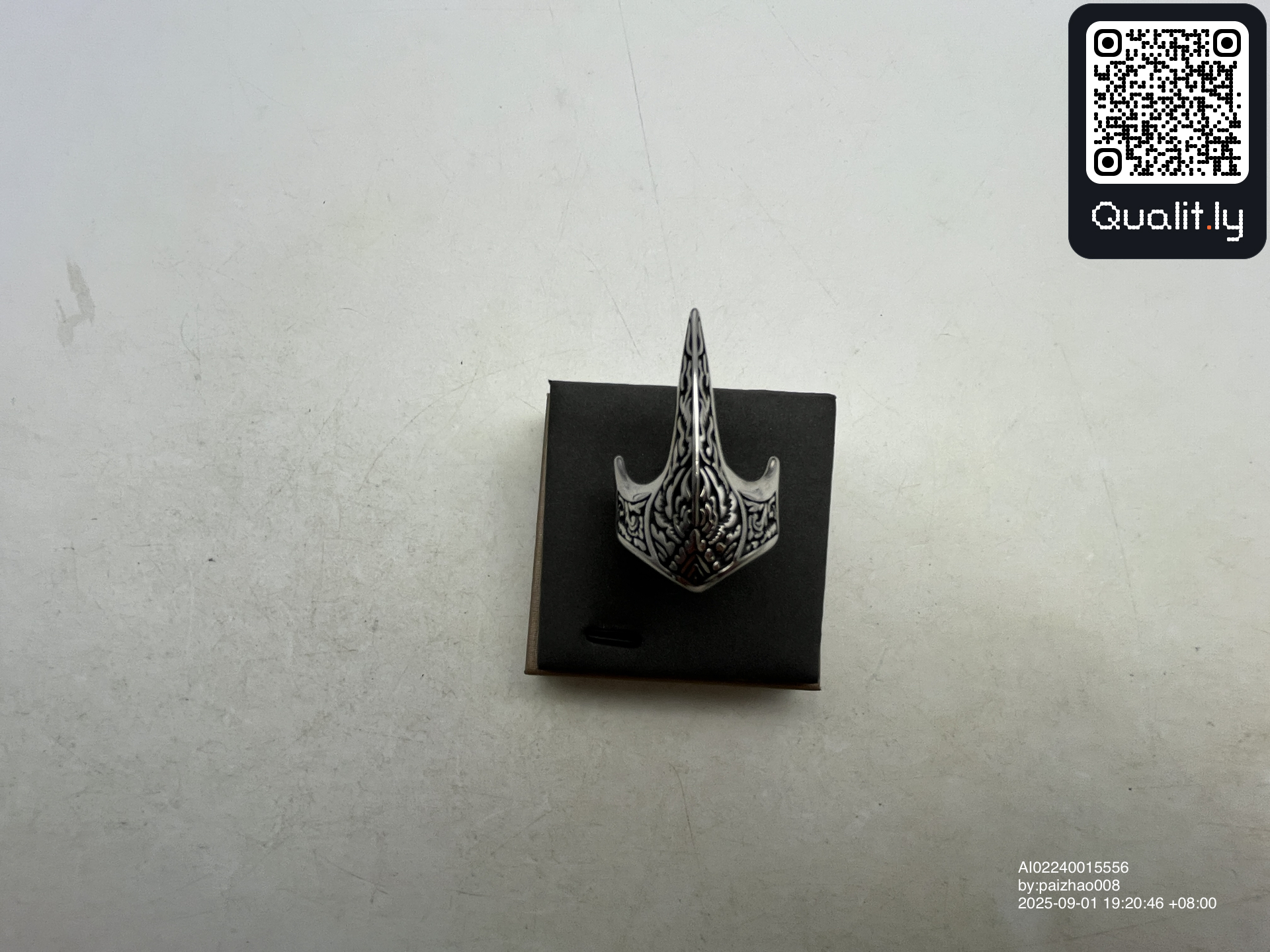 首饰 QC 照片 2 / 3