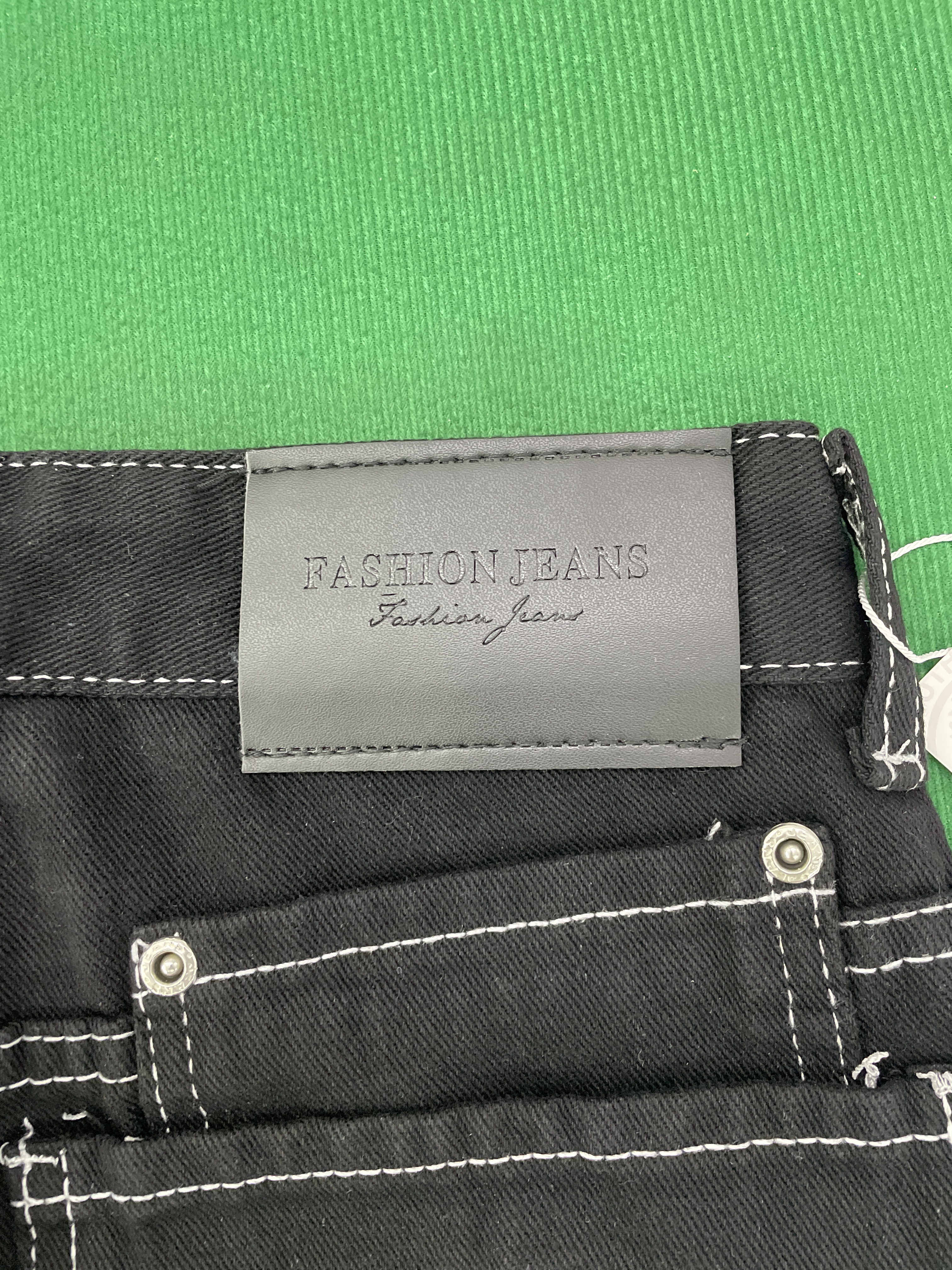 牛仔裤 QC 照片 1 / 5