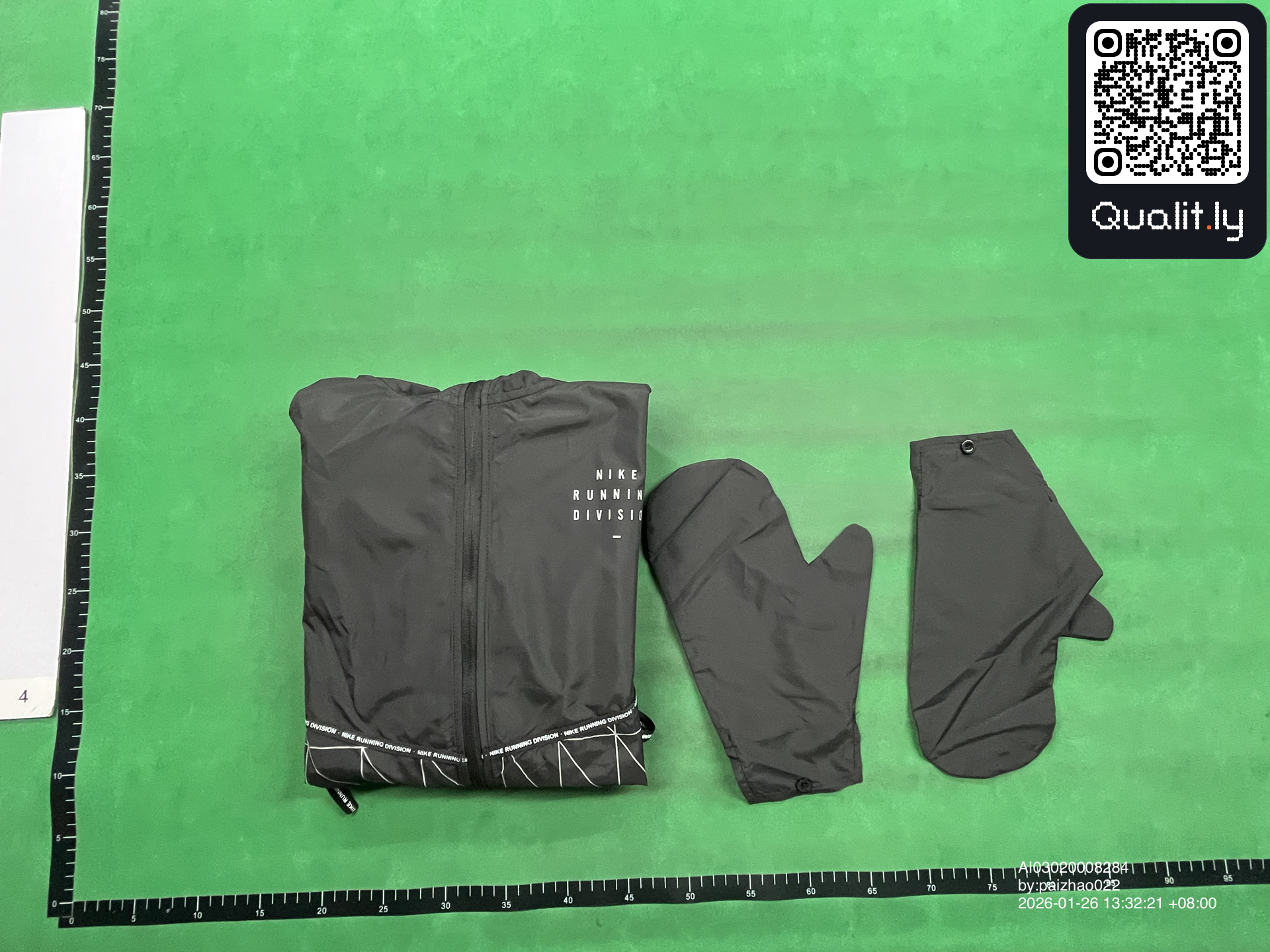 夹克 QC 照片 1 / 25