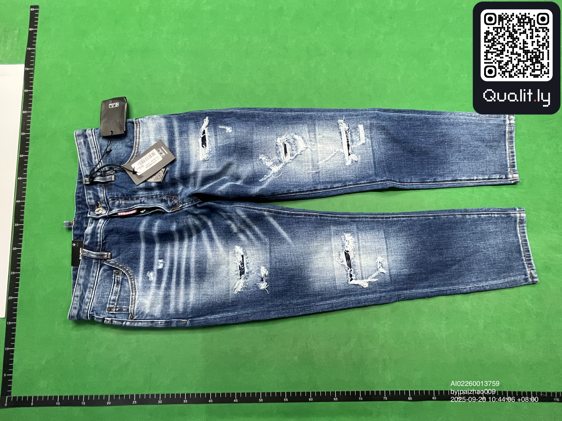 Jeans QC photo 3 of 20