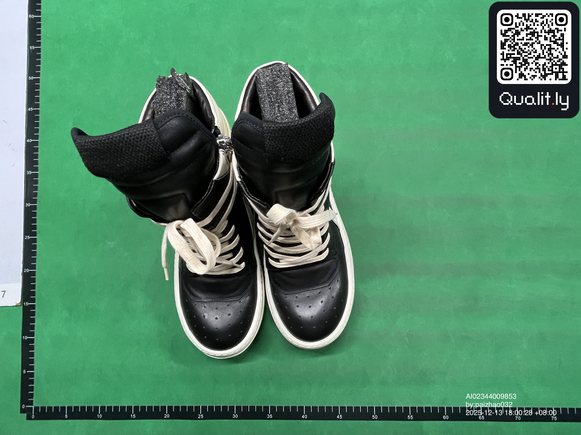 Sneakersy — zdjęcie QC 1 z 6
