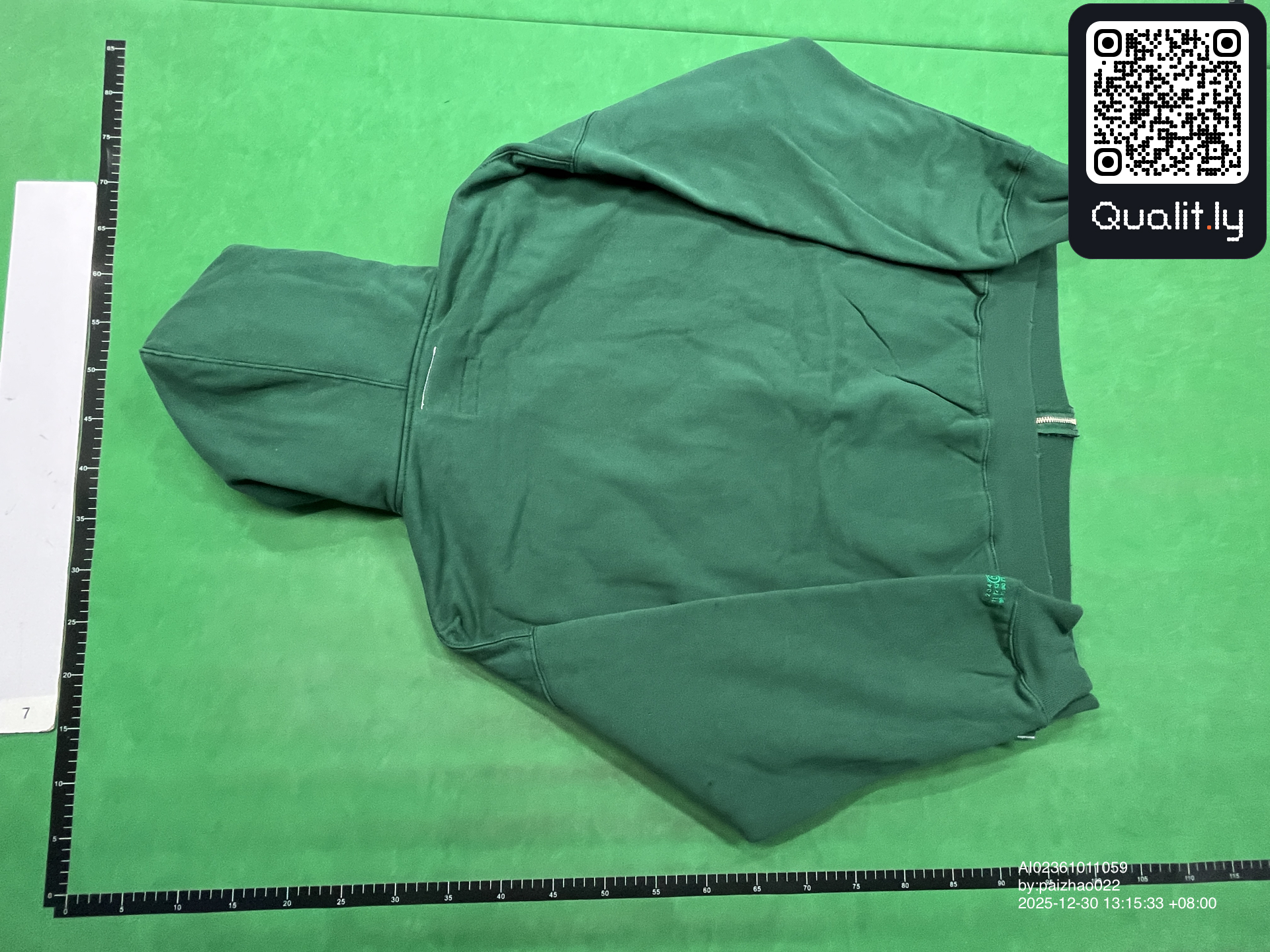Foto QC 2 de 8
